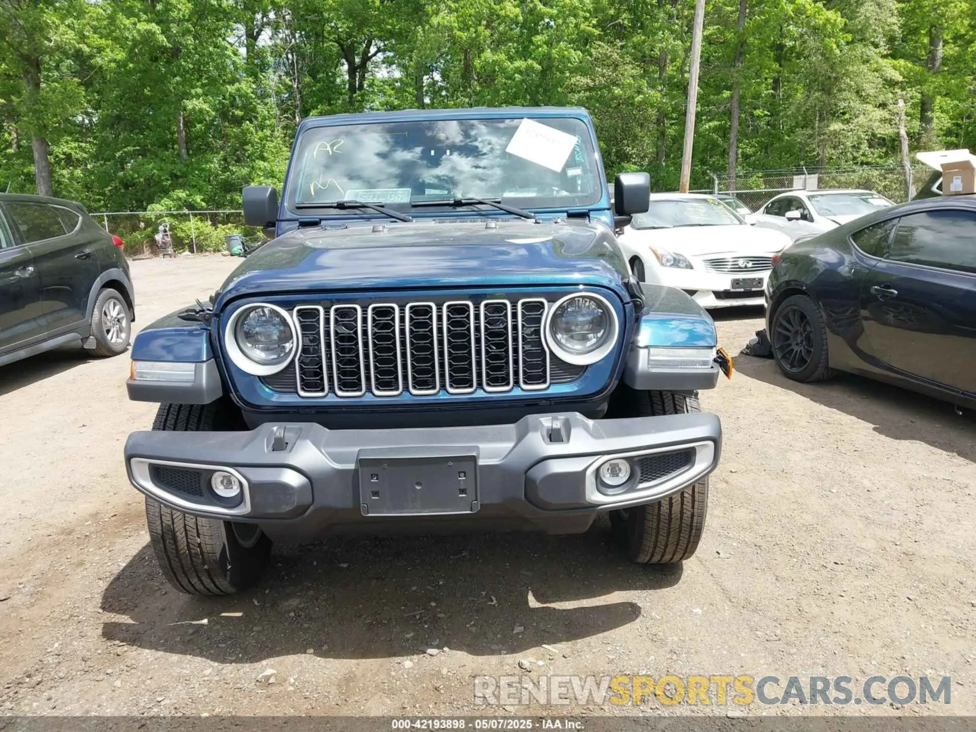 12 Photograph of a damaged car 1C4PJXEN0SW526234 JEEP WRANGLER 2025