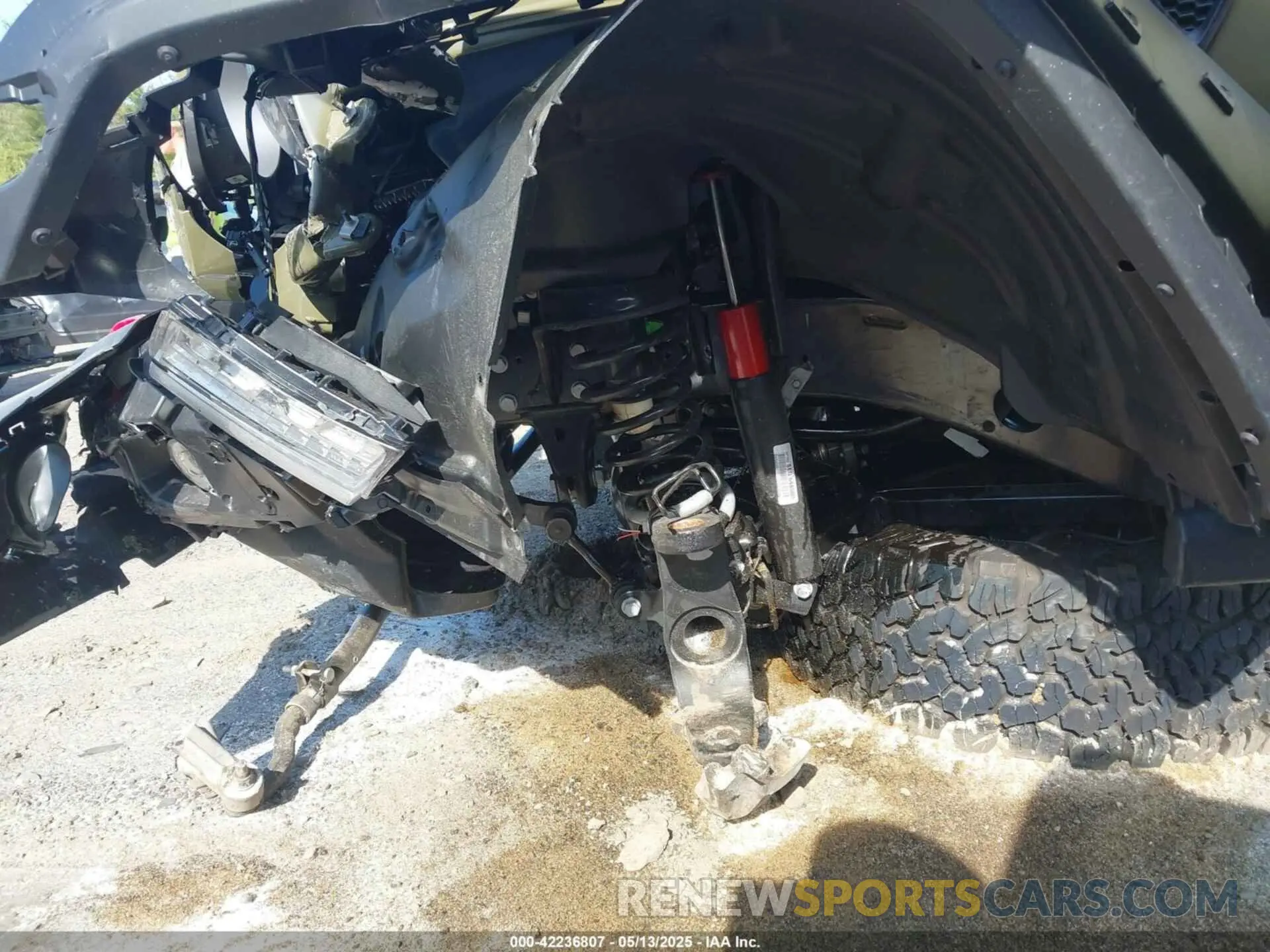 20 Фотография поврежденного автомобиля 1C4PJXFN0SW546661 JEEP WRANGLER 2025
