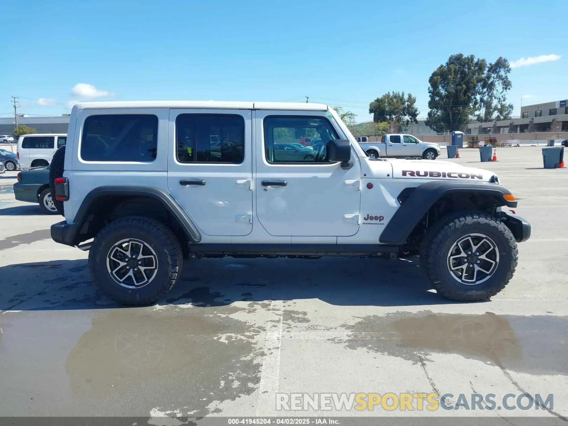 13 Photograph of a damaged car 1C4PJXFN9SW523685 JEEP WRANGLER 2025