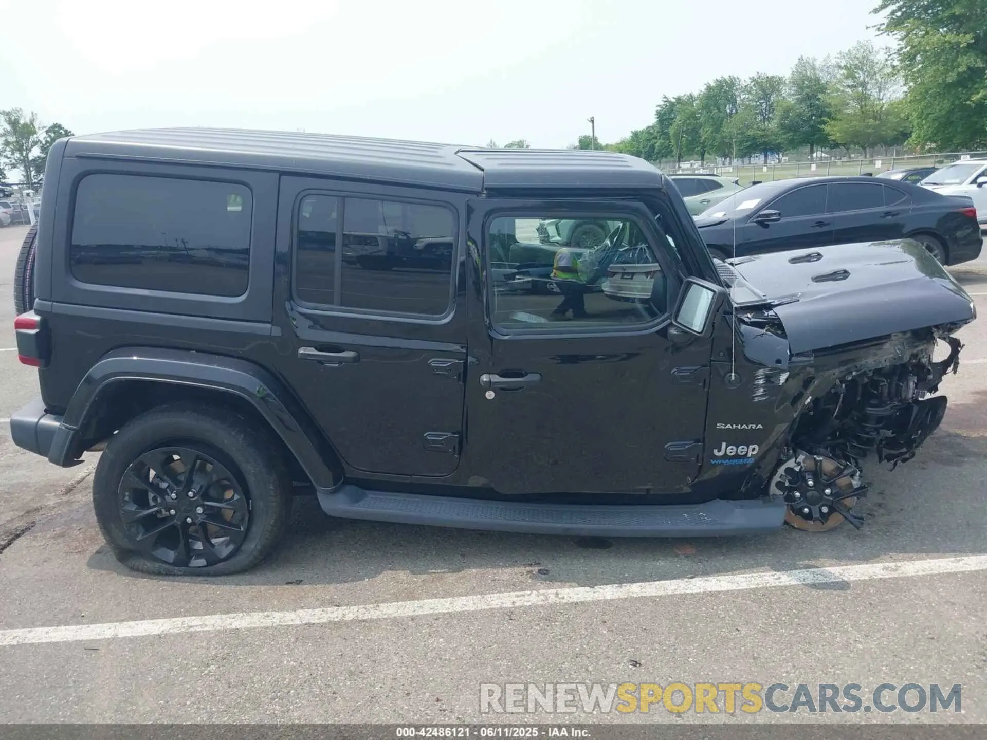 13 Photograph of a damaged car 1C4JJXP60MW772389 JEEP WRANGLER 4XE 2021