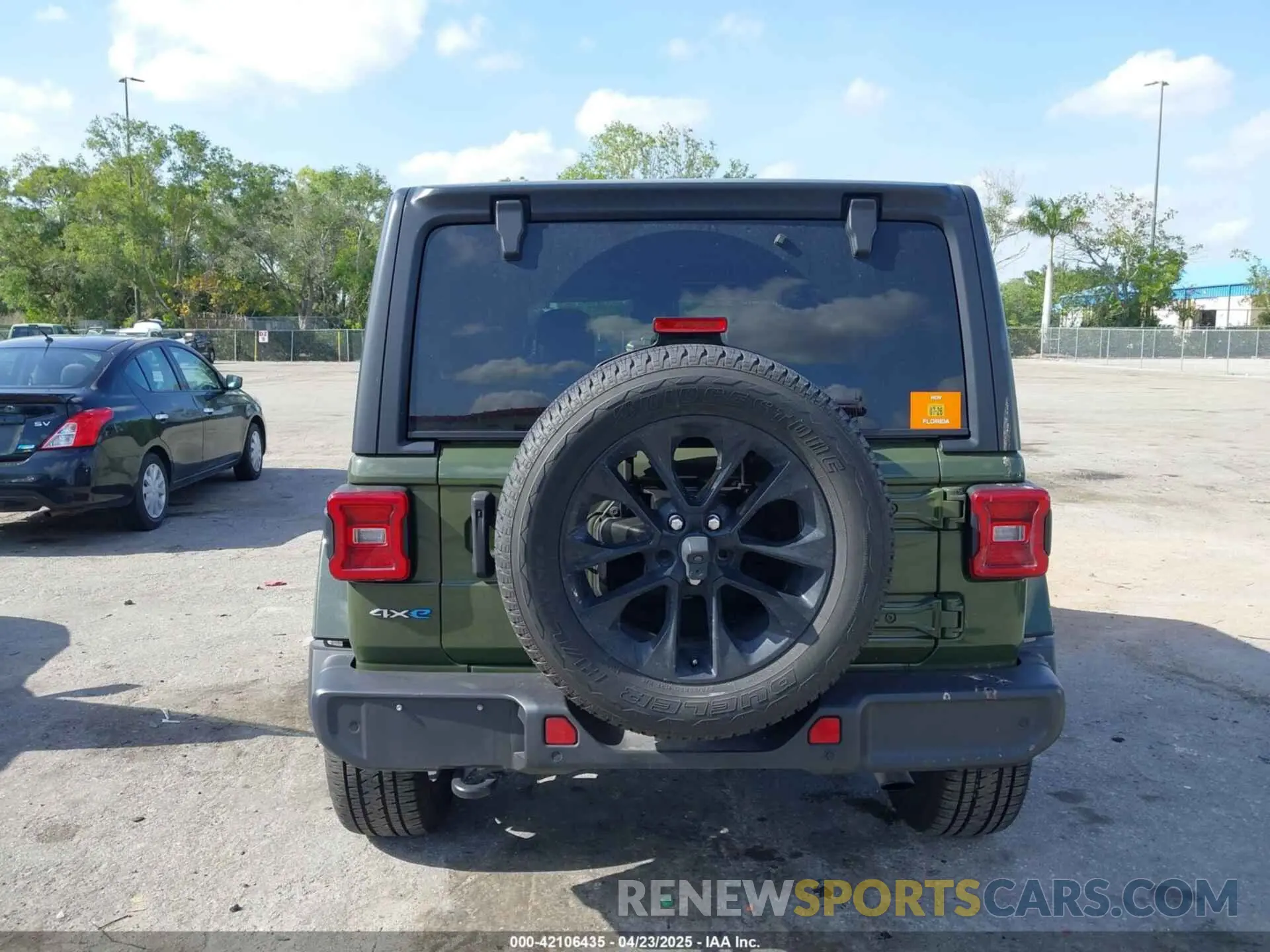 17 Фотография поврежденного автомобиля 1C4JJXP65MW824874 JEEP WRANGLER 4XE 2021