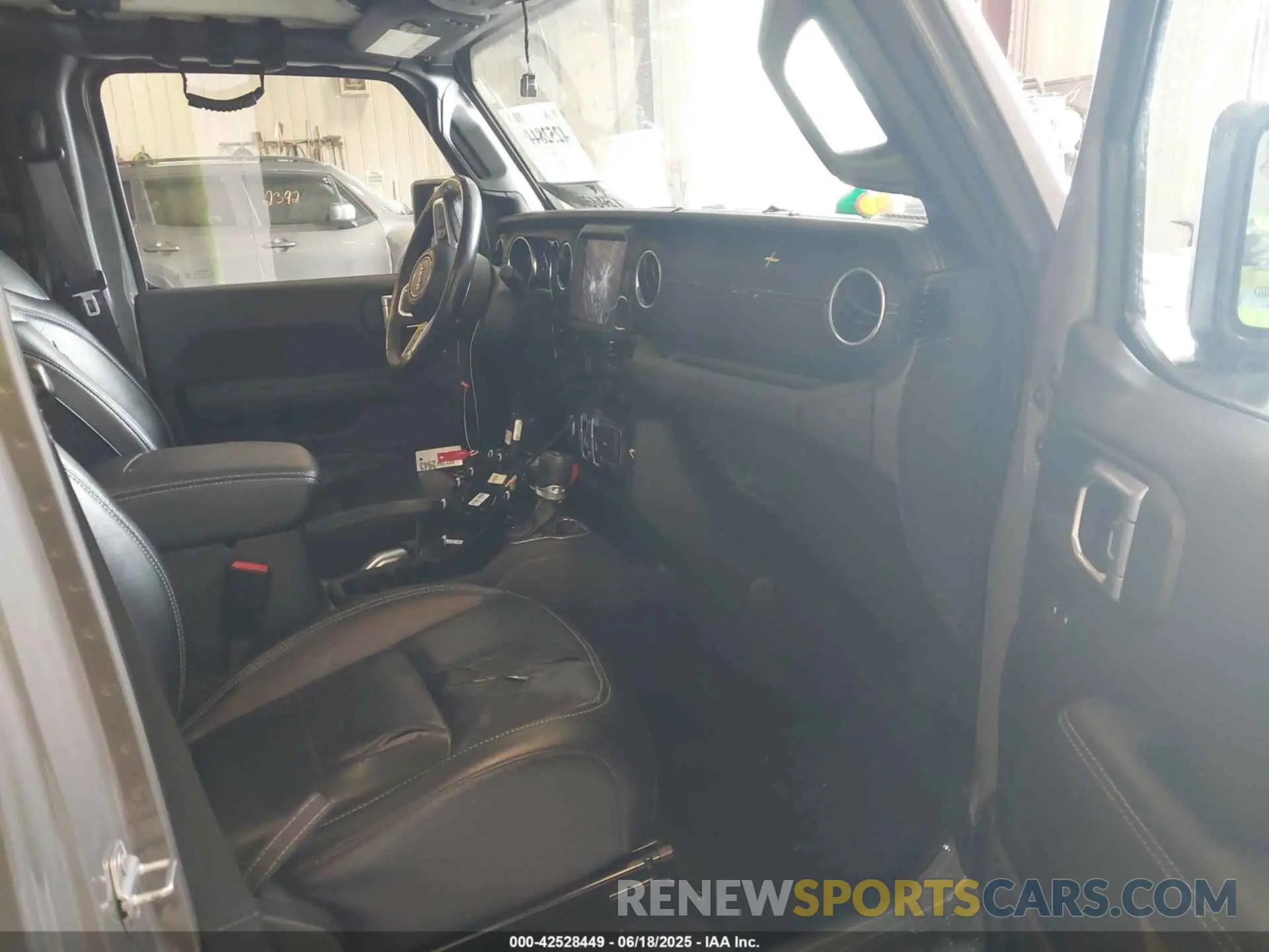 5 Фотография поврежденного автомобиля 1C4JJXP6XMW784100 JEEP WRANGLER 4XE 2021