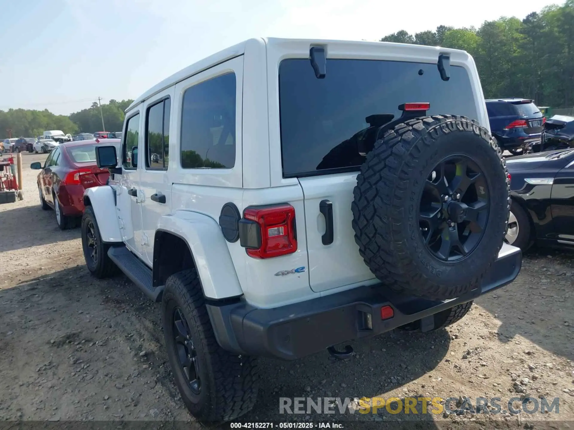 3 Фотография поврежденного автомобиля 1C4JJXP6XMW840844 JEEP WRANGLER 4XE 2021