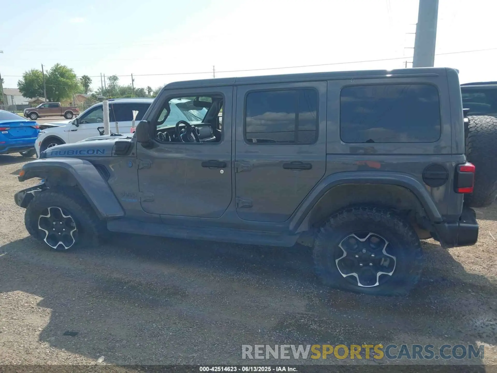 13 Photograph of a damaged car 1C4JJXR67MW716463 JEEP WRANGLER 4XE 2021