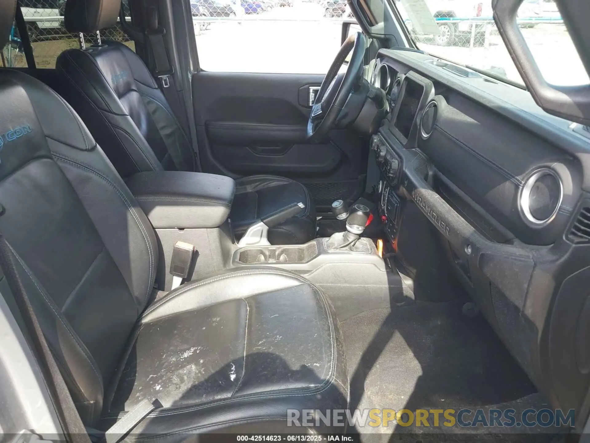 5 Photograph of a damaged car 1C4JJXR67MW716463 JEEP WRANGLER 4XE 2021