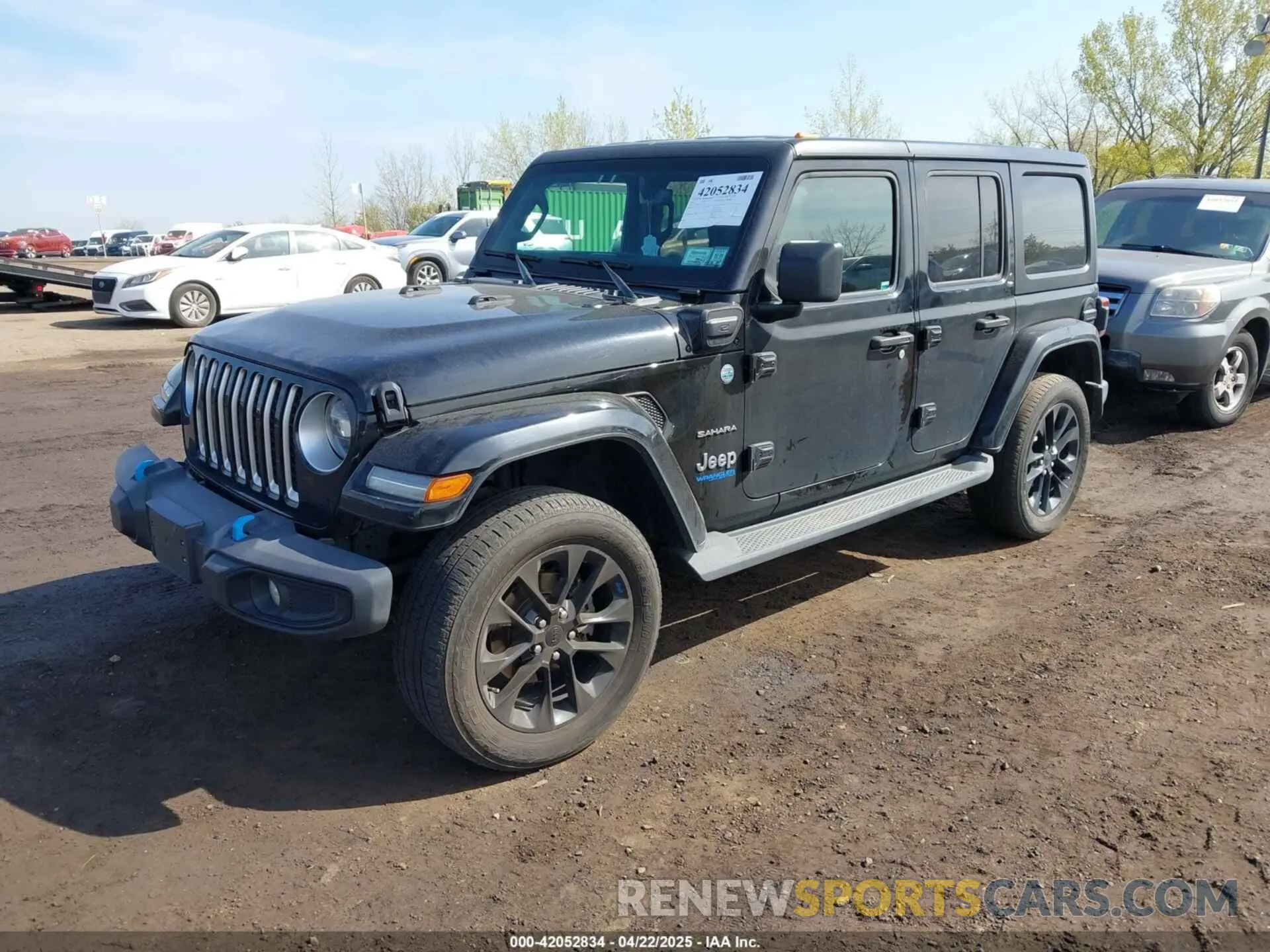 2 Photograph of a damaged car 1C4JJXP61NW213726 JEEP WRANGLER 4XE 2022