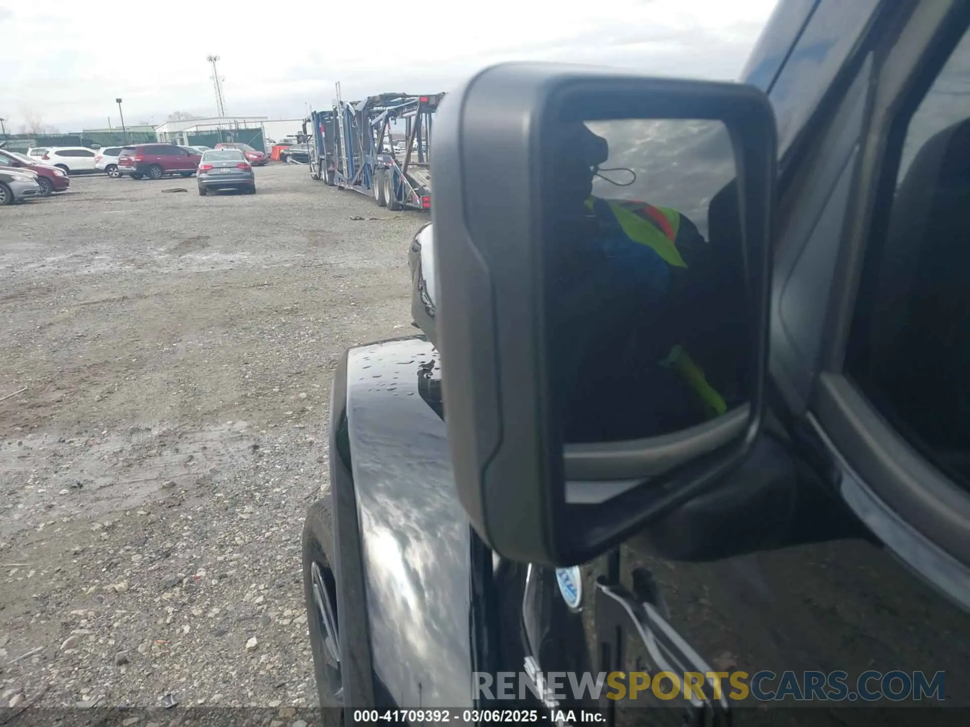9 Photograph of a damaged car 1C4JJXP62NW206168 JEEP WRANGLER 4XE 2022