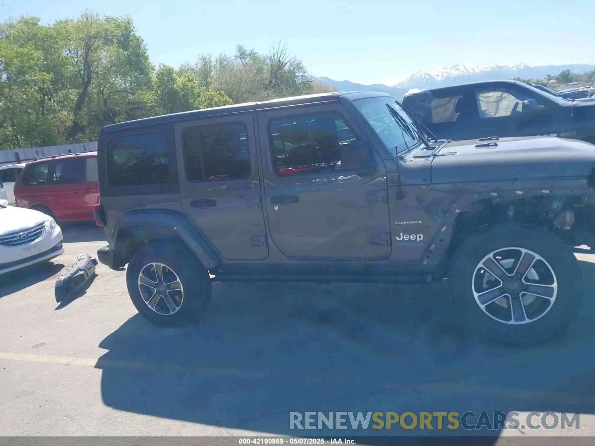 13 Фотография поврежденного автомобиля 1C4JJXP64NW227927 JEEP WRANGLER 4XE 2022