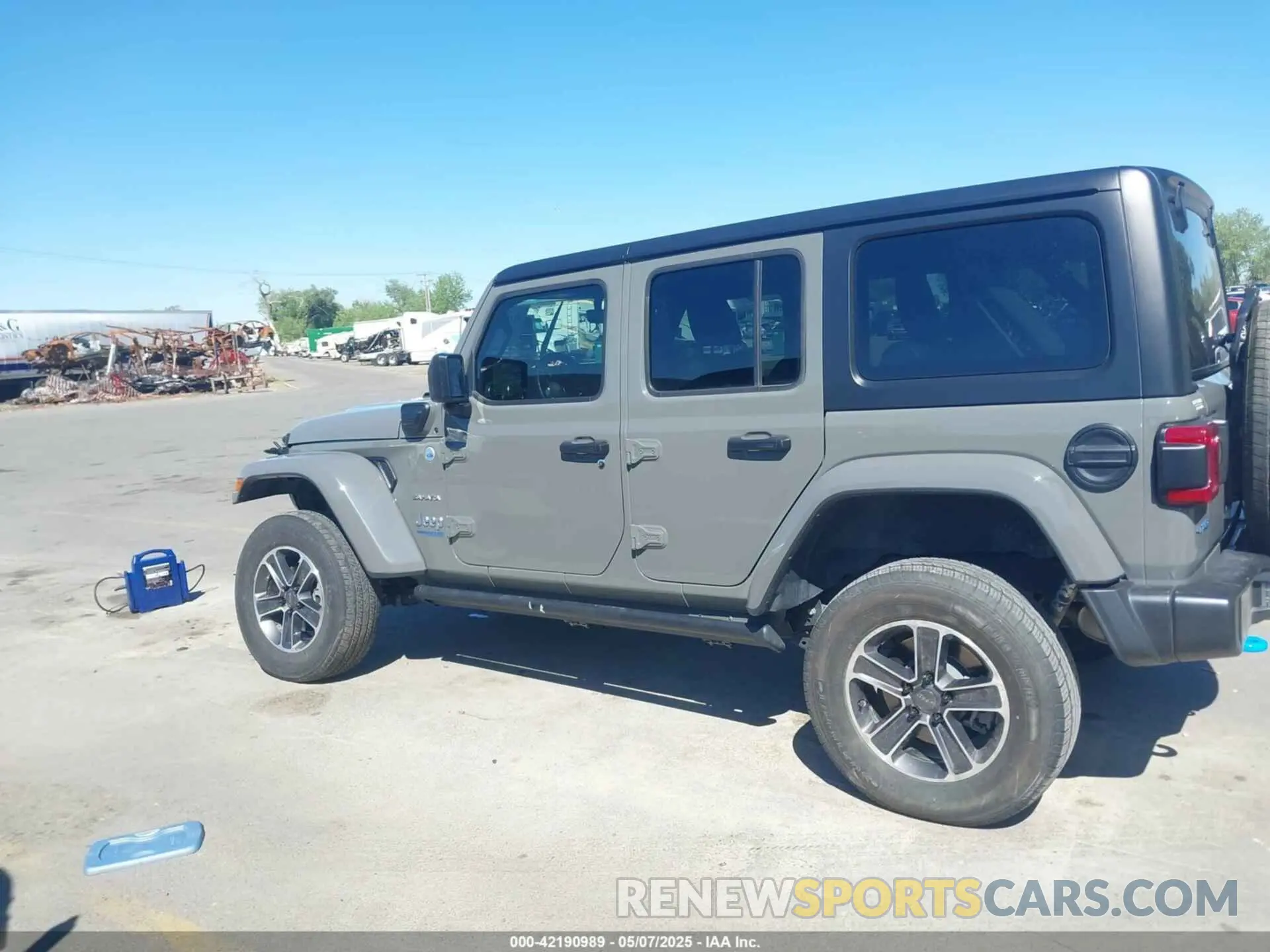 14 Фотография поврежденного автомобиля 1C4JJXP64NW227927 JEEP WRANGLER 4XE 2022