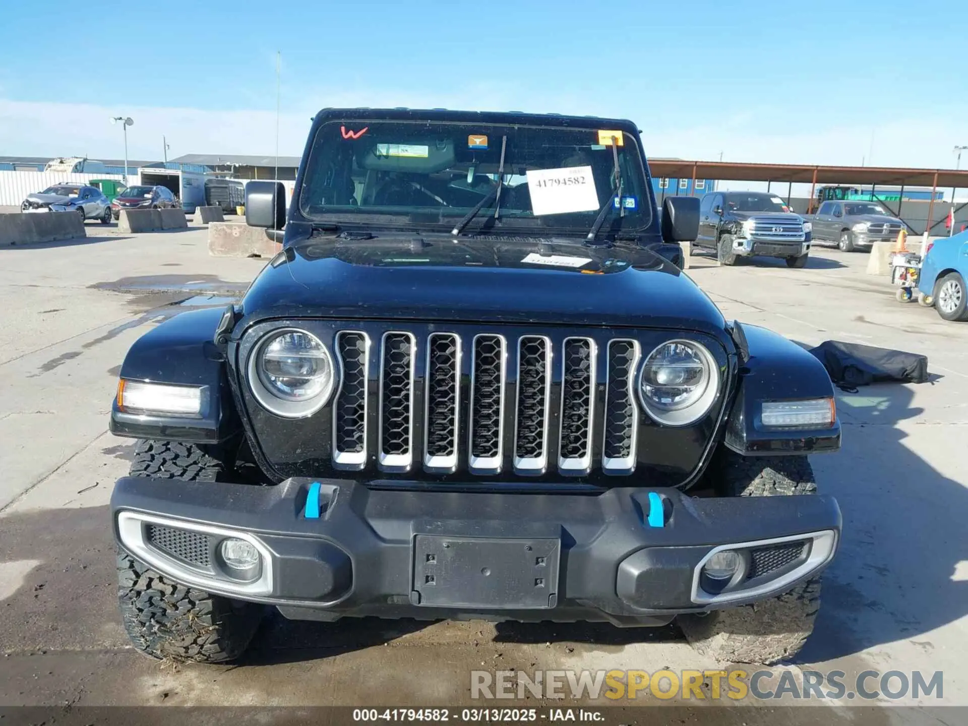 13 Фотография поврежденного автомобиля 1C4JJXP67NW275857 JEEP WRANGLER 4XE 2022