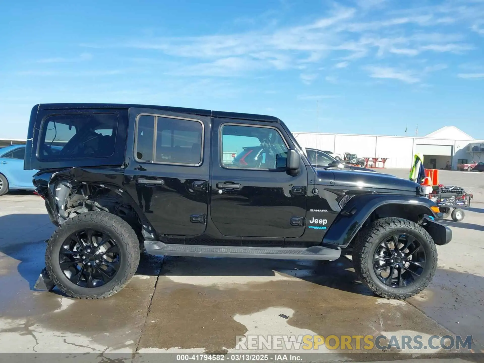 14 Фотография поврежденного автомобиля 1C4JJXP67NW275857 JEEP WRANGLER 4XE 2022