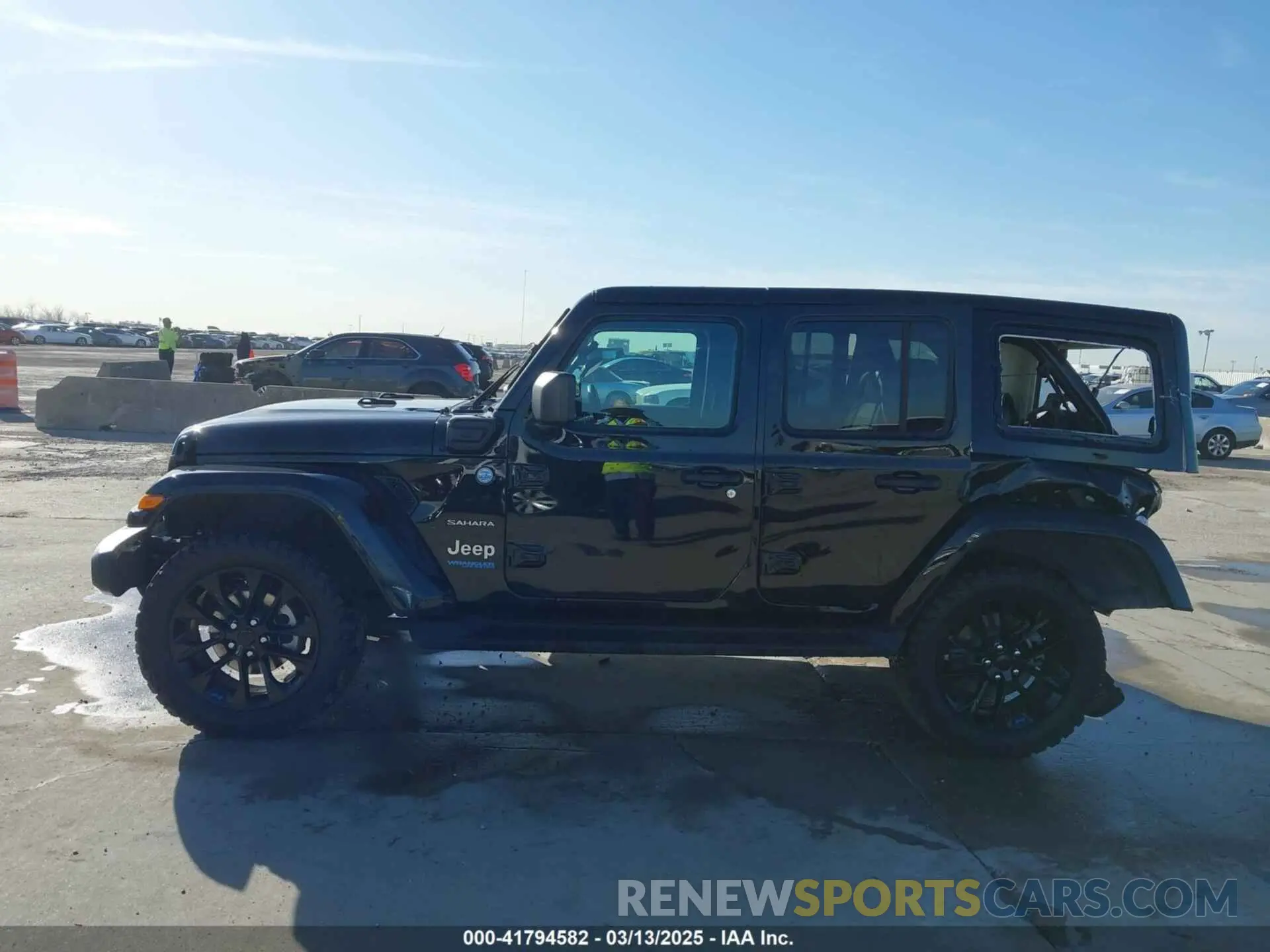15 Фотография поврежденного автомобиля 1C4JJXP67NW275857 JEEP WRANGLER 4XE 2022