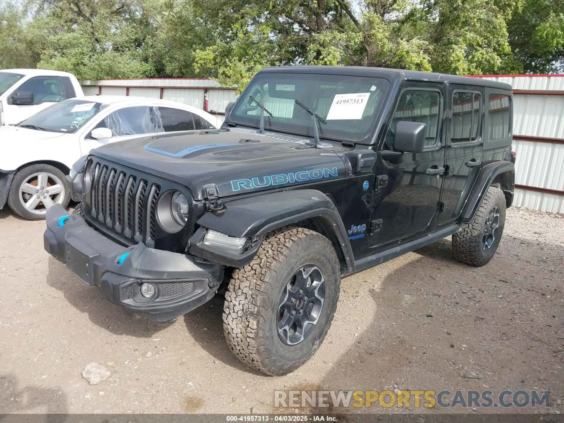 2 Фотография поврежденного автомобиля 1C4JJXR63NW228550 JEEP WRANGLER 4XE 2022