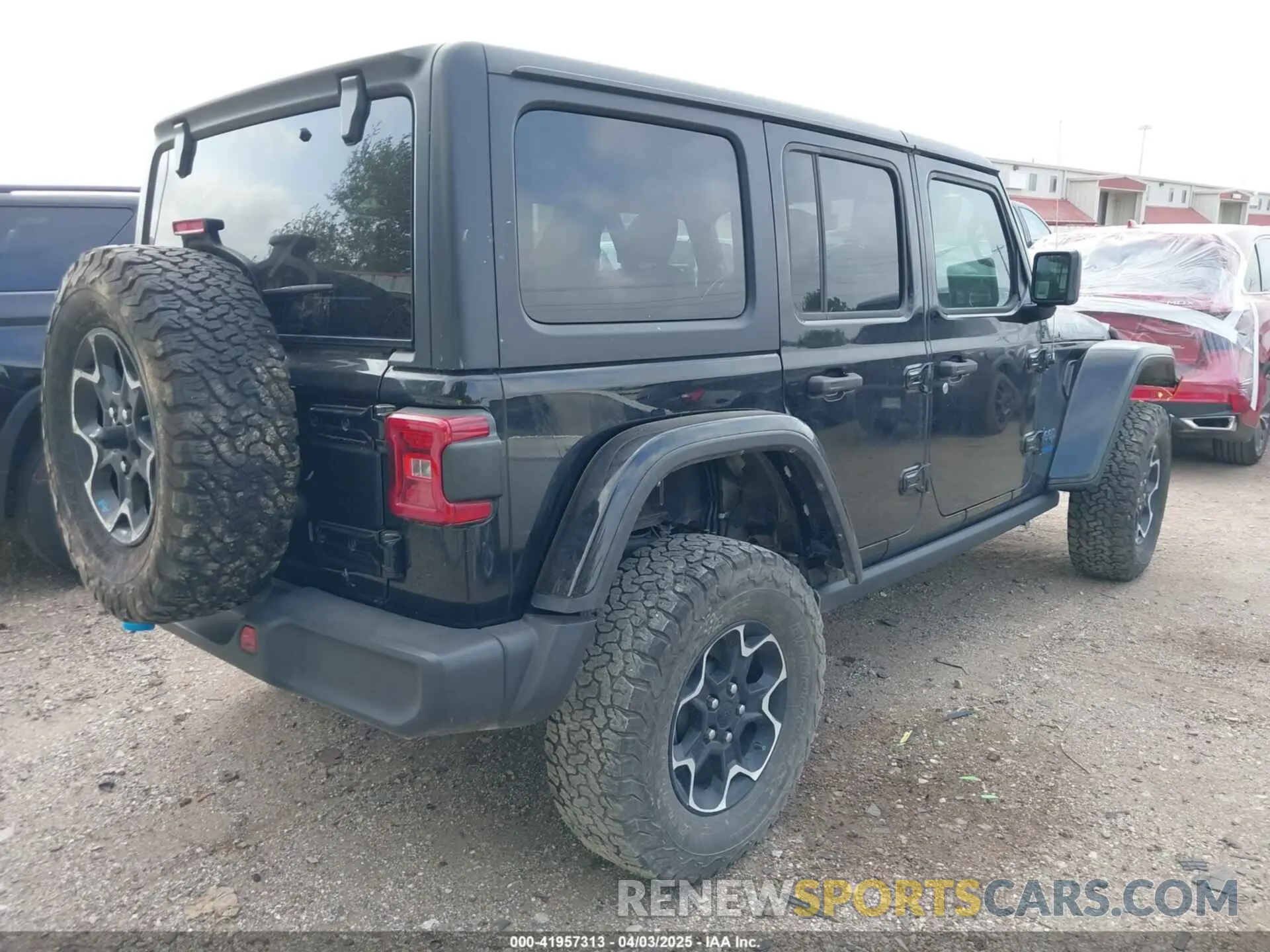 4 Фотография поврежденного автомобиля 1C4JJXR63NW228550 JEEP WRANGLER 4XE 2022