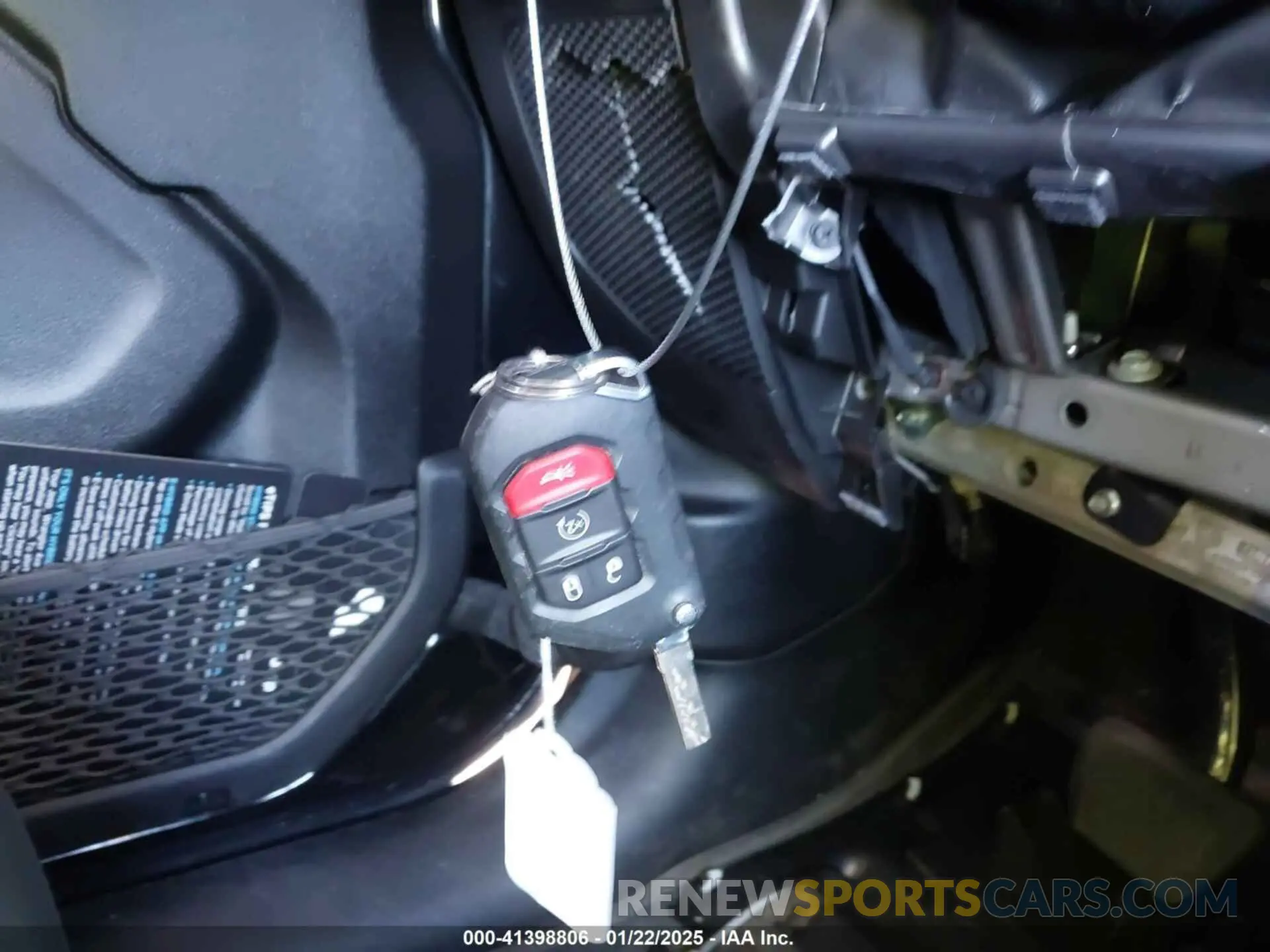 11 Фотография поврежденного автомобиля 1C4JJXN60PW605344 JEEP WRANGLER 4XE 2023