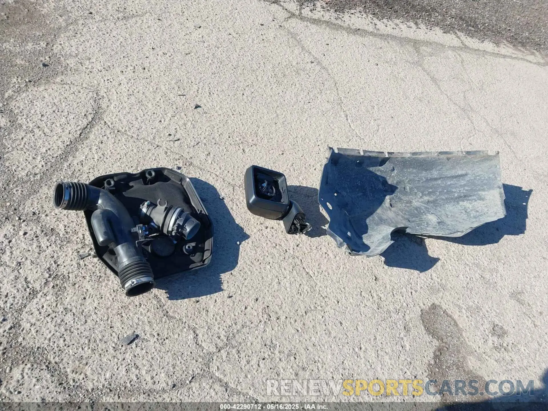 12 Фотография поврежденного автомобиля 1C4JJXP60PW627051 JEEP WRANGLER 4XE 2023