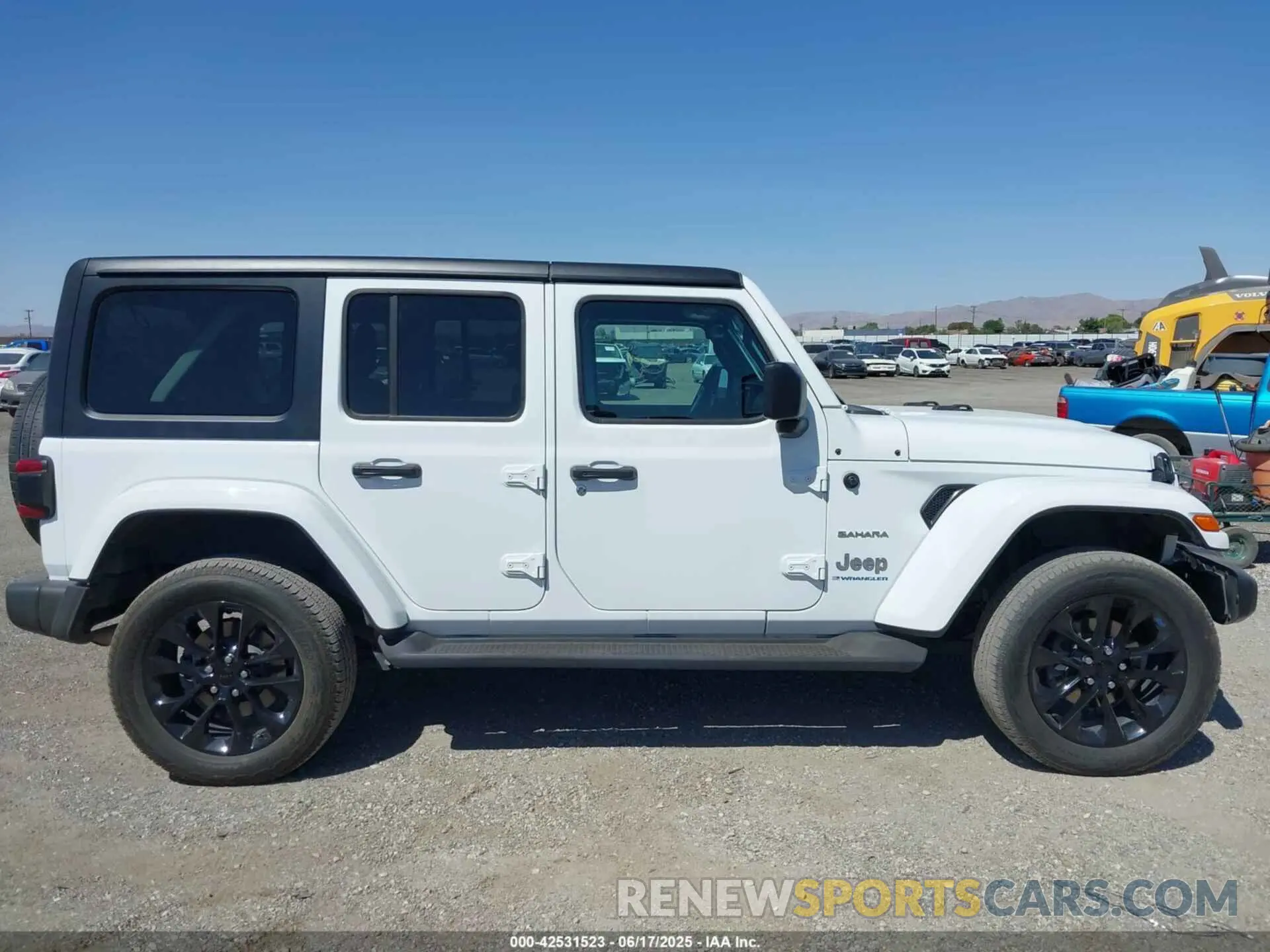 13 Фотография поврежденного автомобиля 1C4JJXP61PW536631 JEEP WRANGLER 4XE 2023