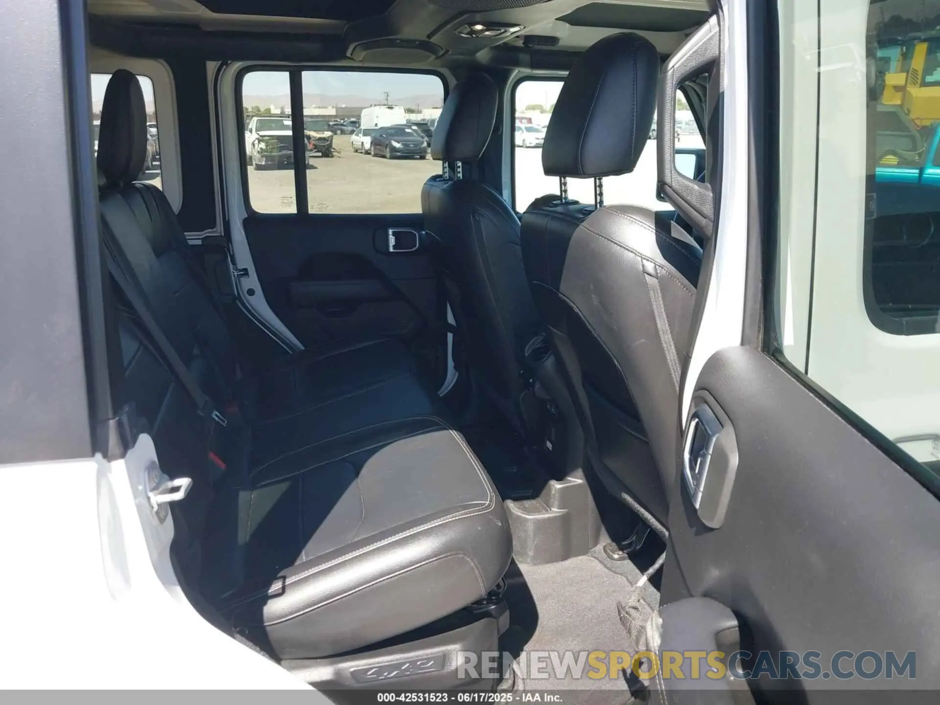 8 Фотография поврежденного автомобиля 1C4JJXP61PW536631 JEEP WRANGLER 4XE 2023