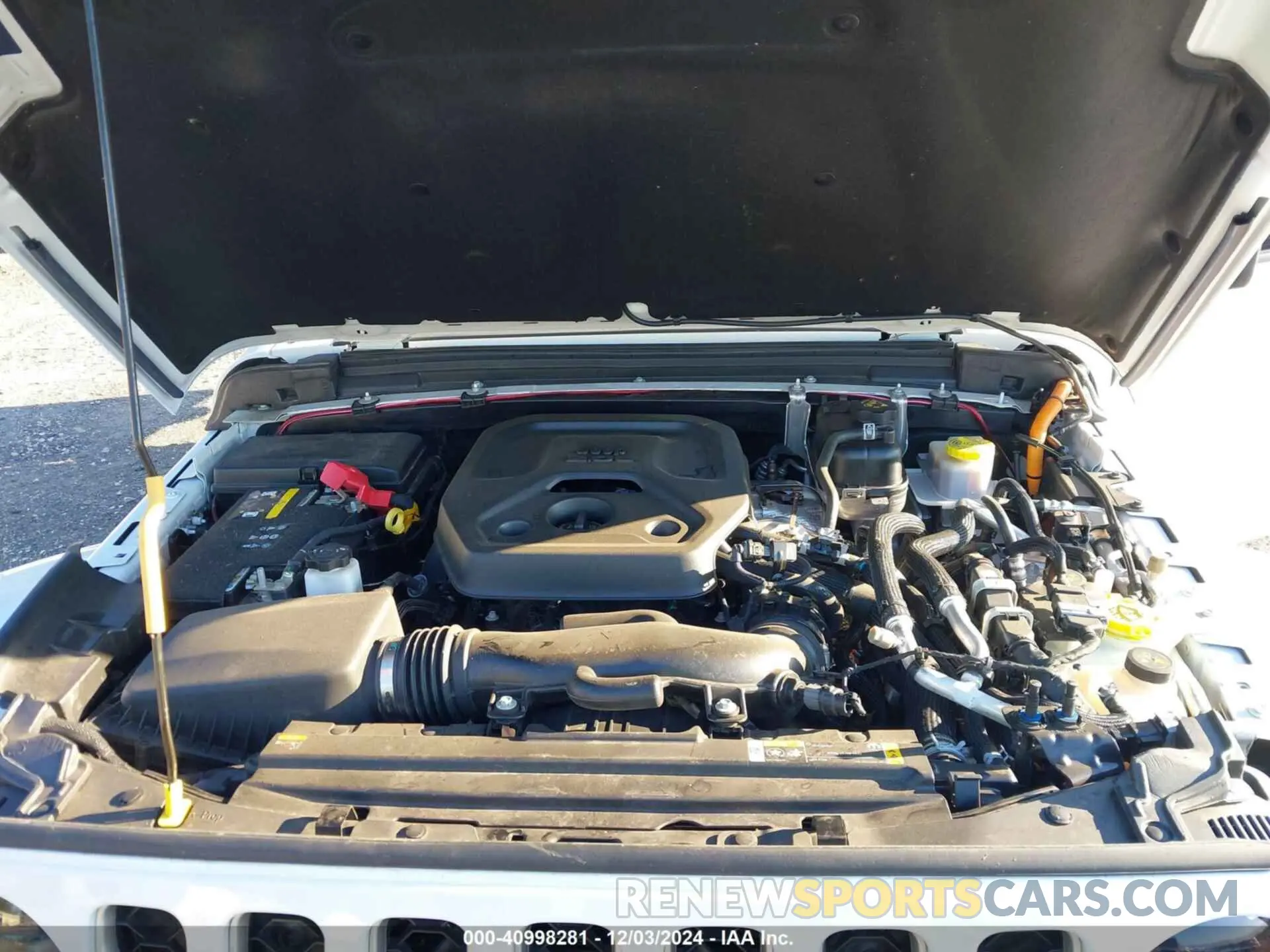 10 Photograph of a damaged car 1C4JJXP61PW684682 JEEP WRANGLER 4XE 2023