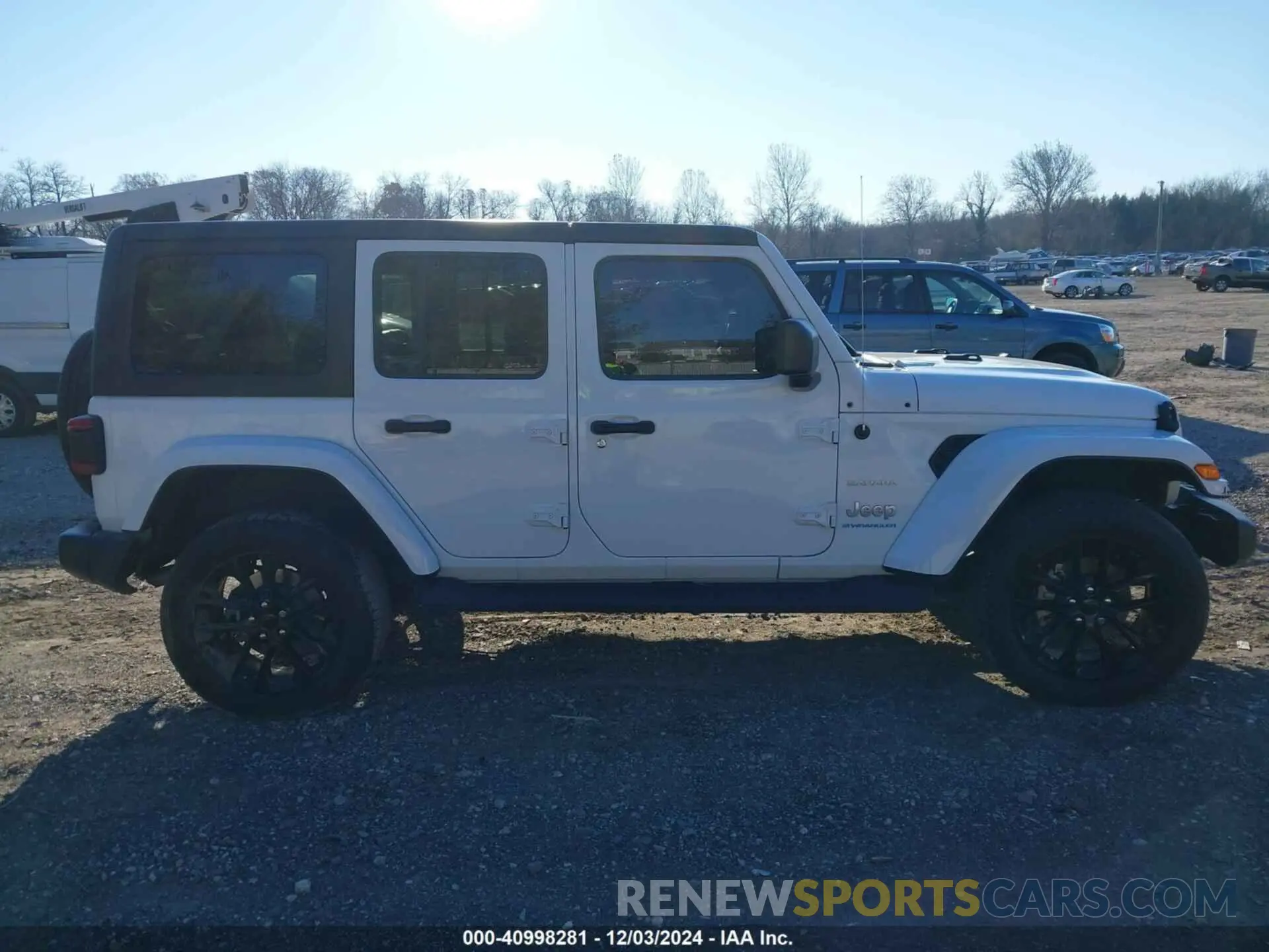 13 Photograph of a damaged car 1C4JJXP61PW684682 JEEP WRANGLER 4XE 2023