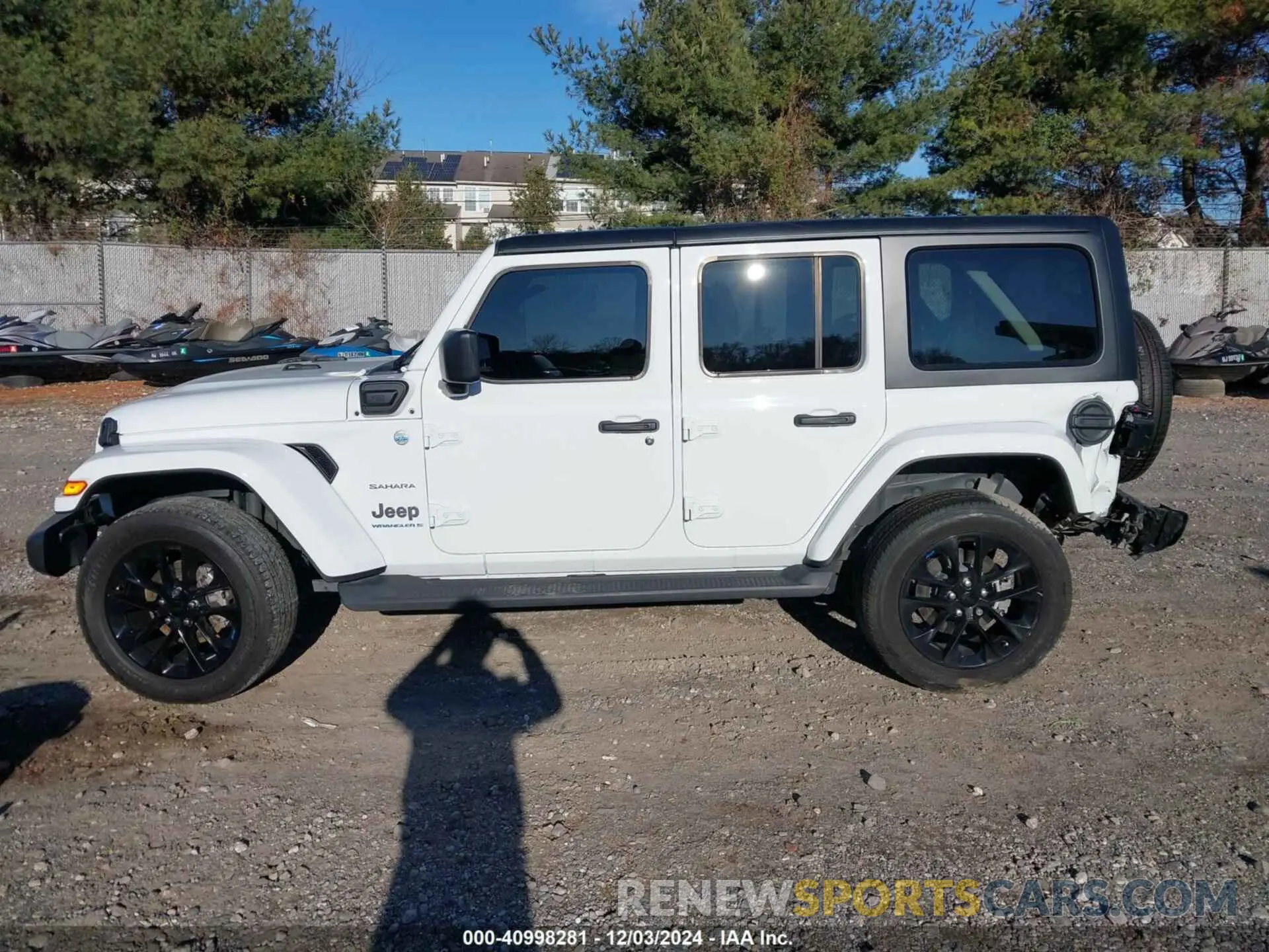 14 Photograph of a damaged car 1C4JJXP61PW684682 JEEP WRANGLER 4XE 2023