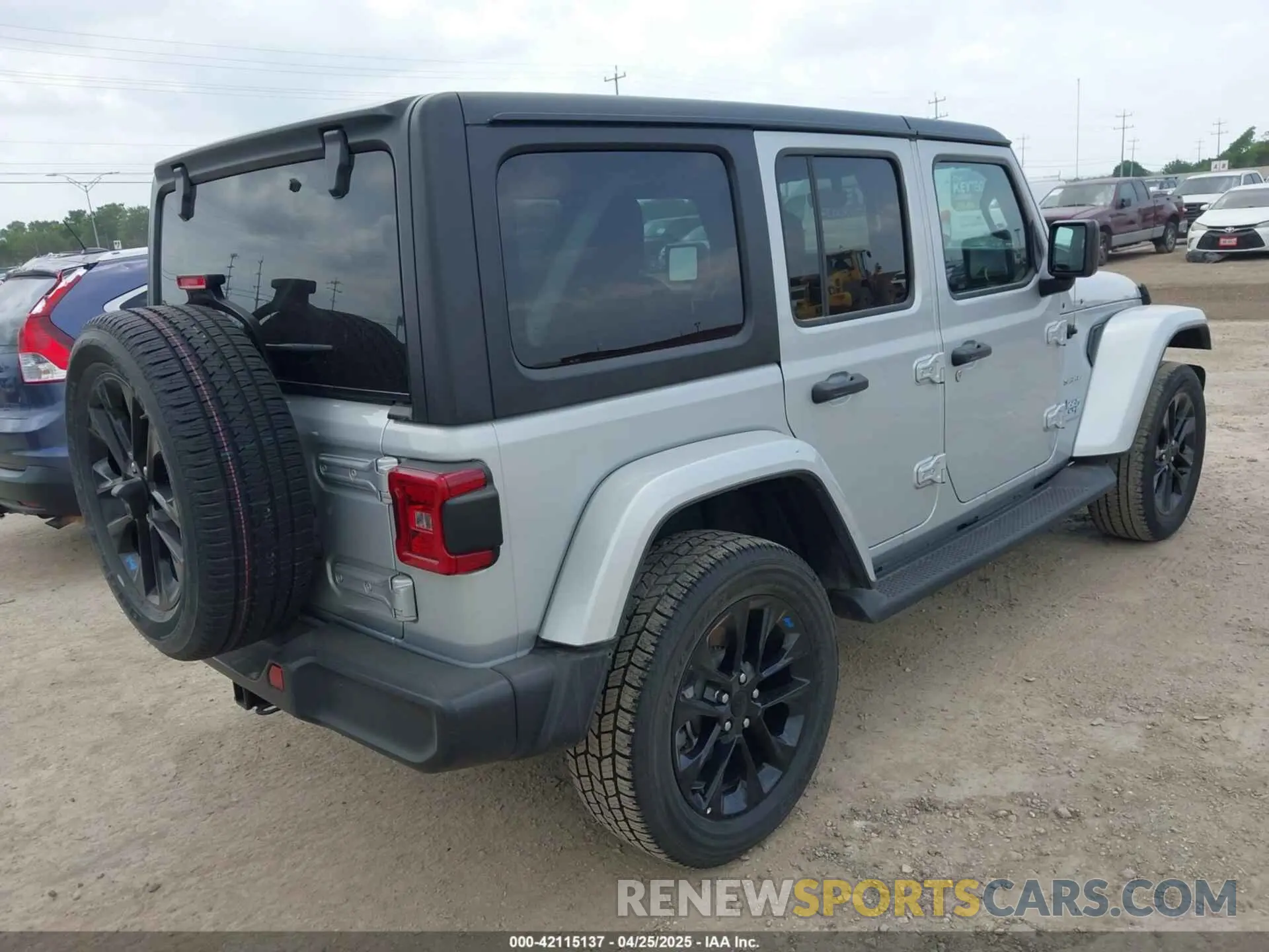 4 Photograph of a damaged car 1C4JJXP62PW627455 JEEP WRANGLER 4XE 2023