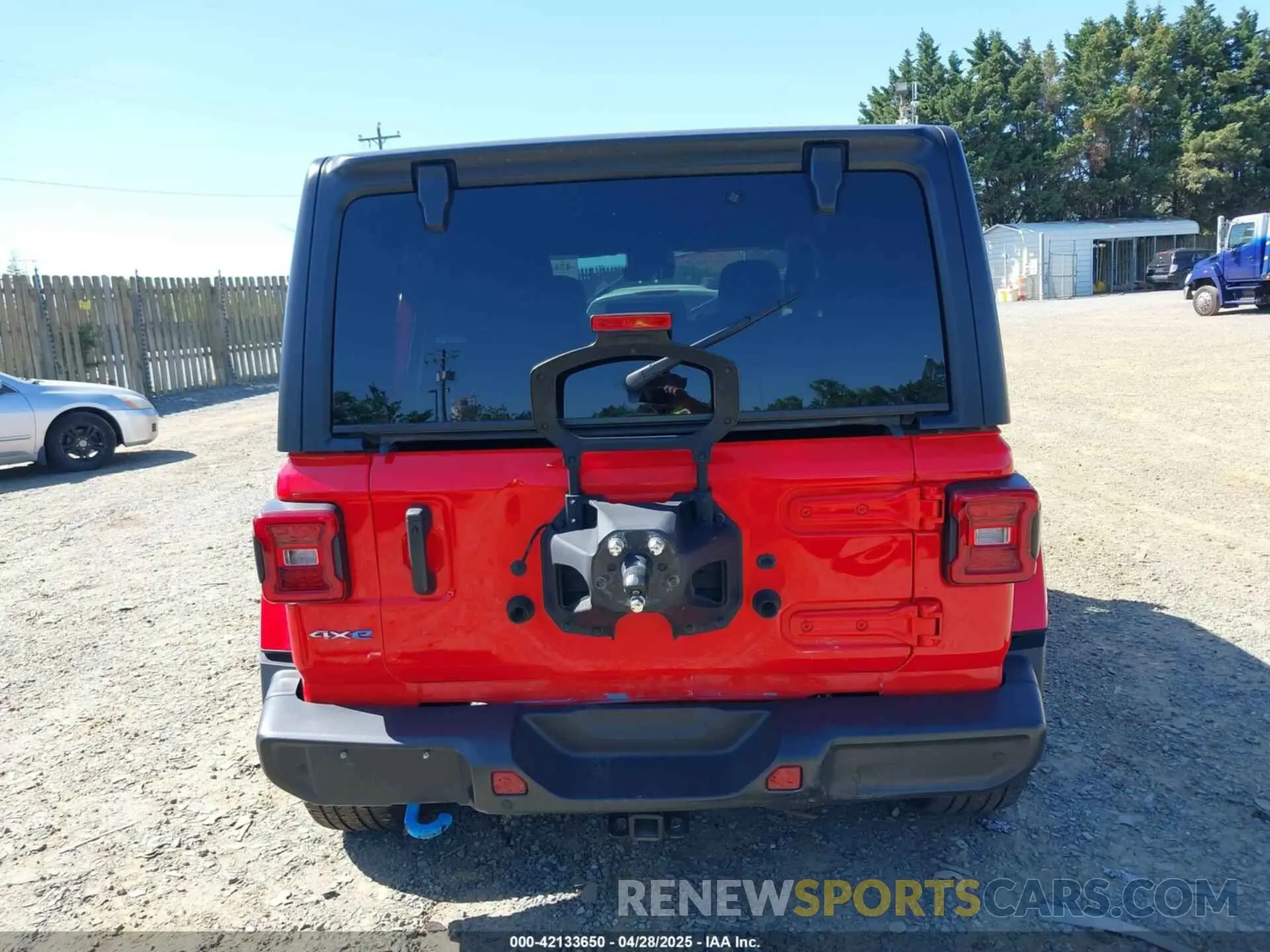 16 Фотография поврежденного автомобиля 1C4JJXP63PW568190 JEEP WRANGLER 4XE 2023