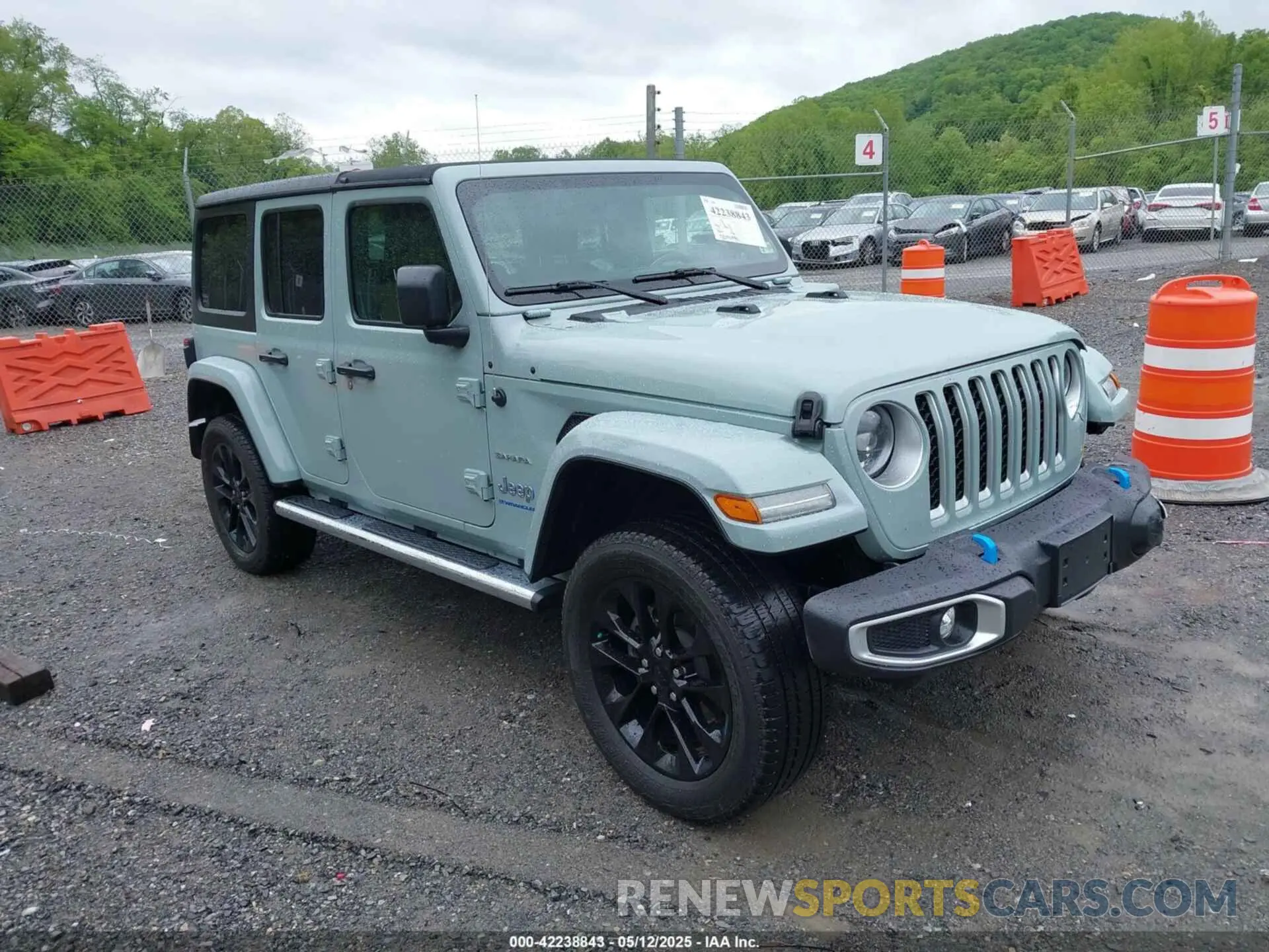 1 Photograph of a damaged car 1C4JJXP64PW683655 JEEP WRANGLER 4XE 2023