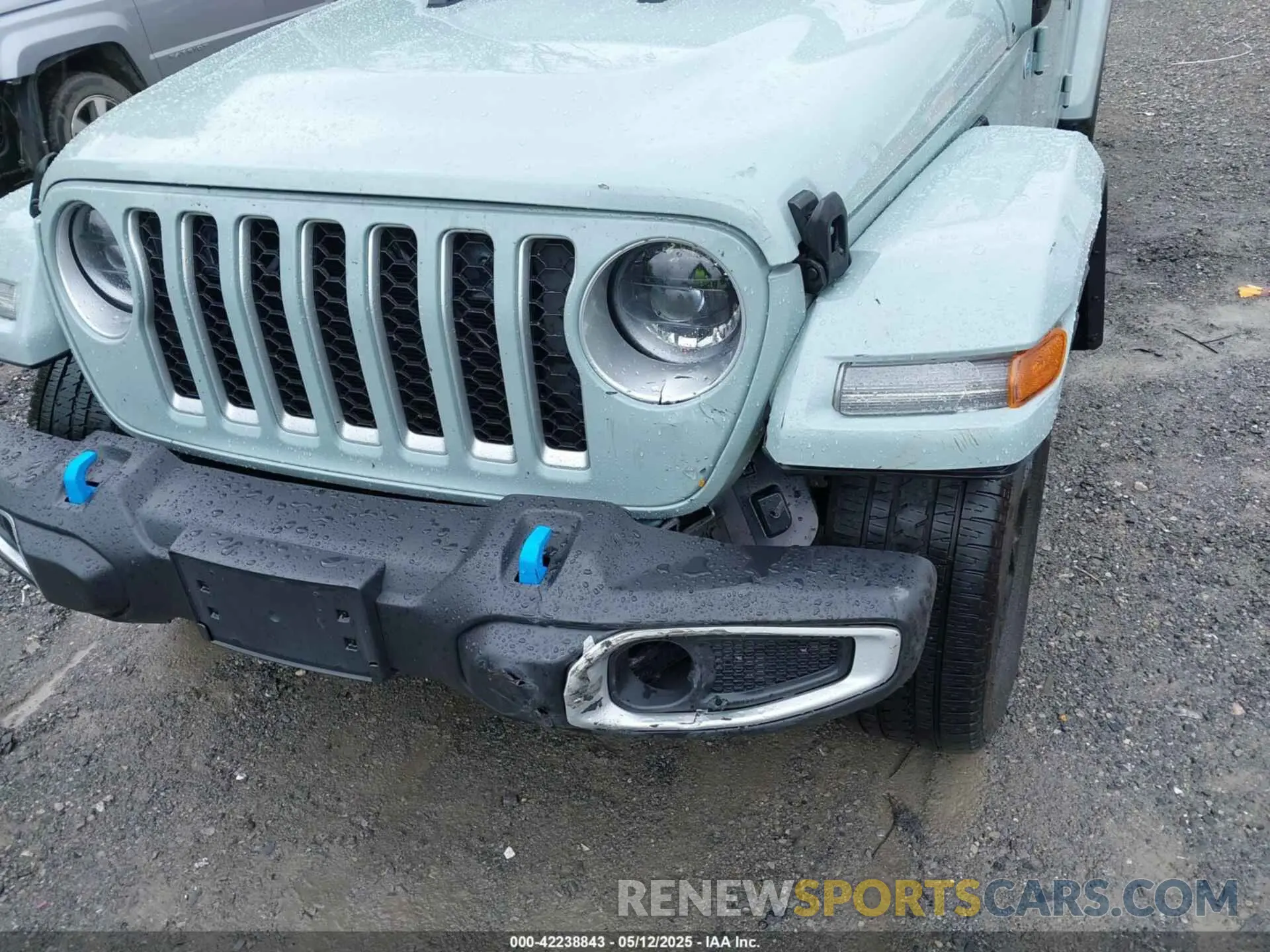 6 Photograph of a damaged car 1C4JJXP64PW683655 JEEP WRANGLER 4XE 2023