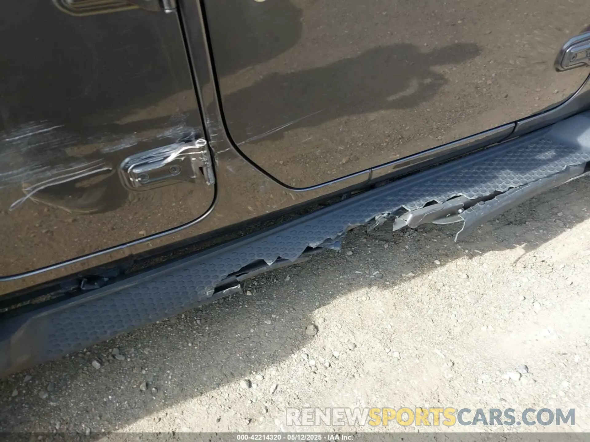 20 Photograph of a damaged car 1C4JJXP69PW684803 JEEP WRANGLER 4XE 2023