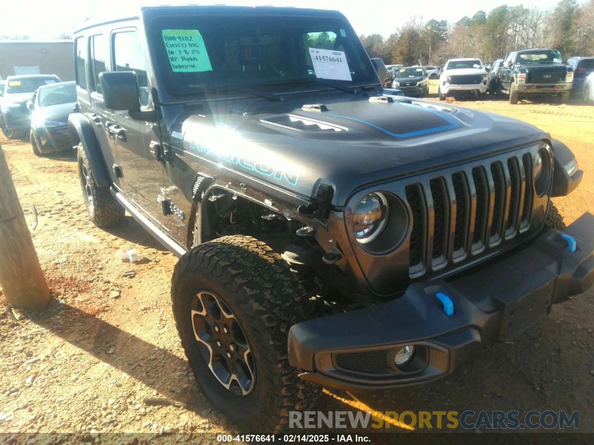 1 Фотография поврежденного автомобиля 1C4JJXR66PW583263 JEEP WRANGLER 4XE 2023
