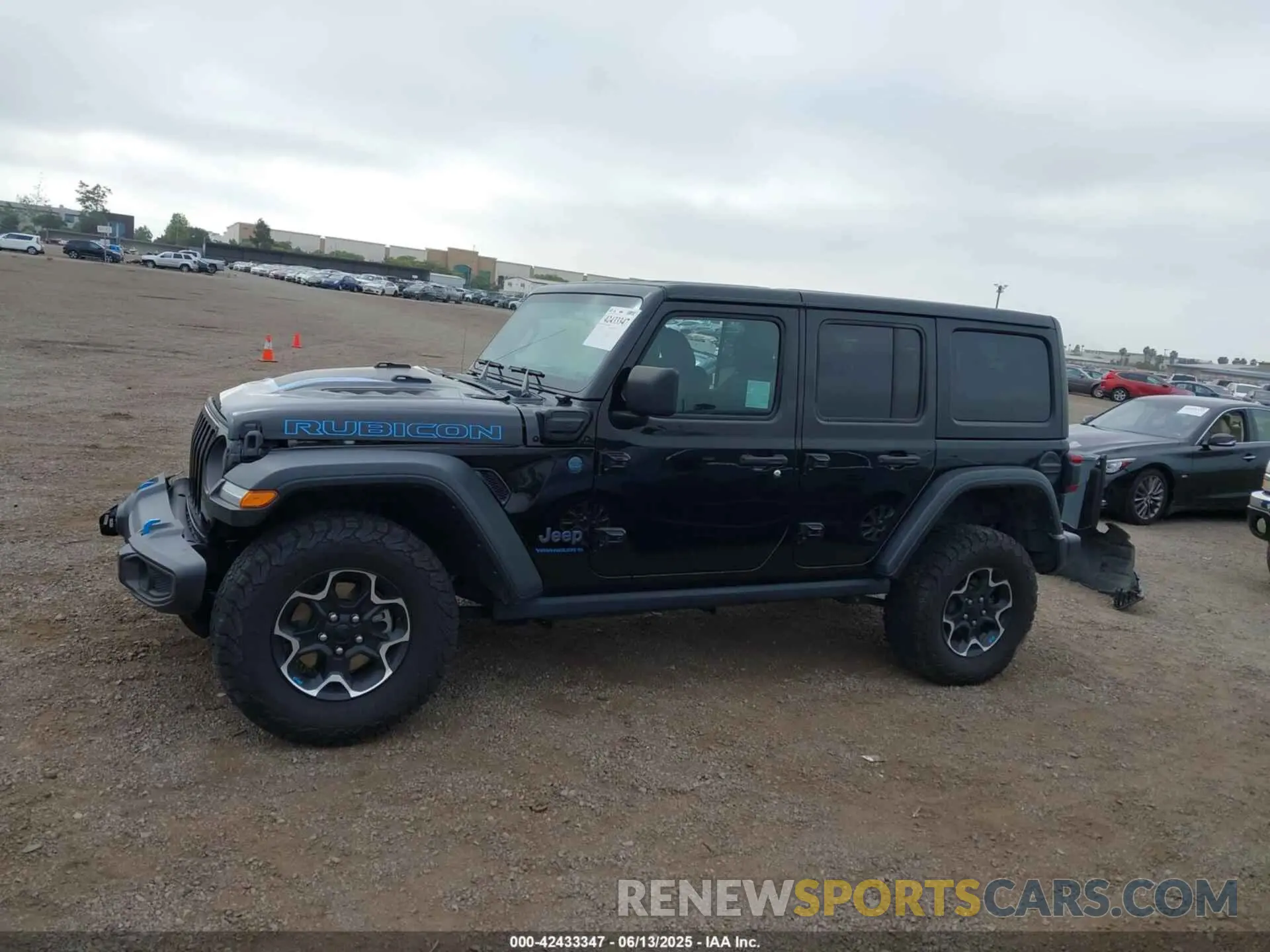 14 Фотография поврежденного автомобиля 1C4JJXR68PW663339 JEEP WRANGLER 4XE 2023