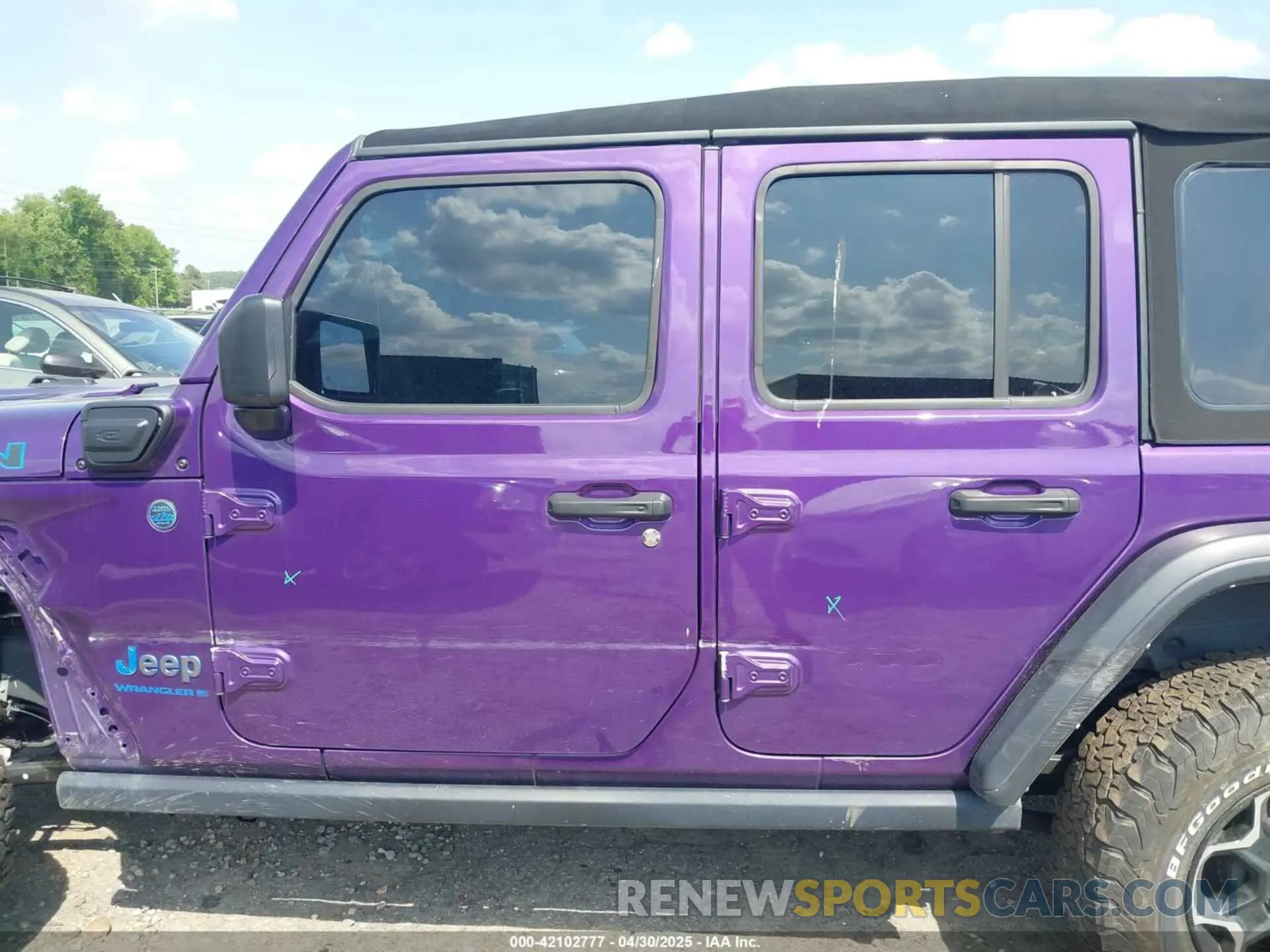 14 Фотография поврежденного автомобиля 1C4JJXR6XPW614238 JEEP WRANGLER 4XE 2023