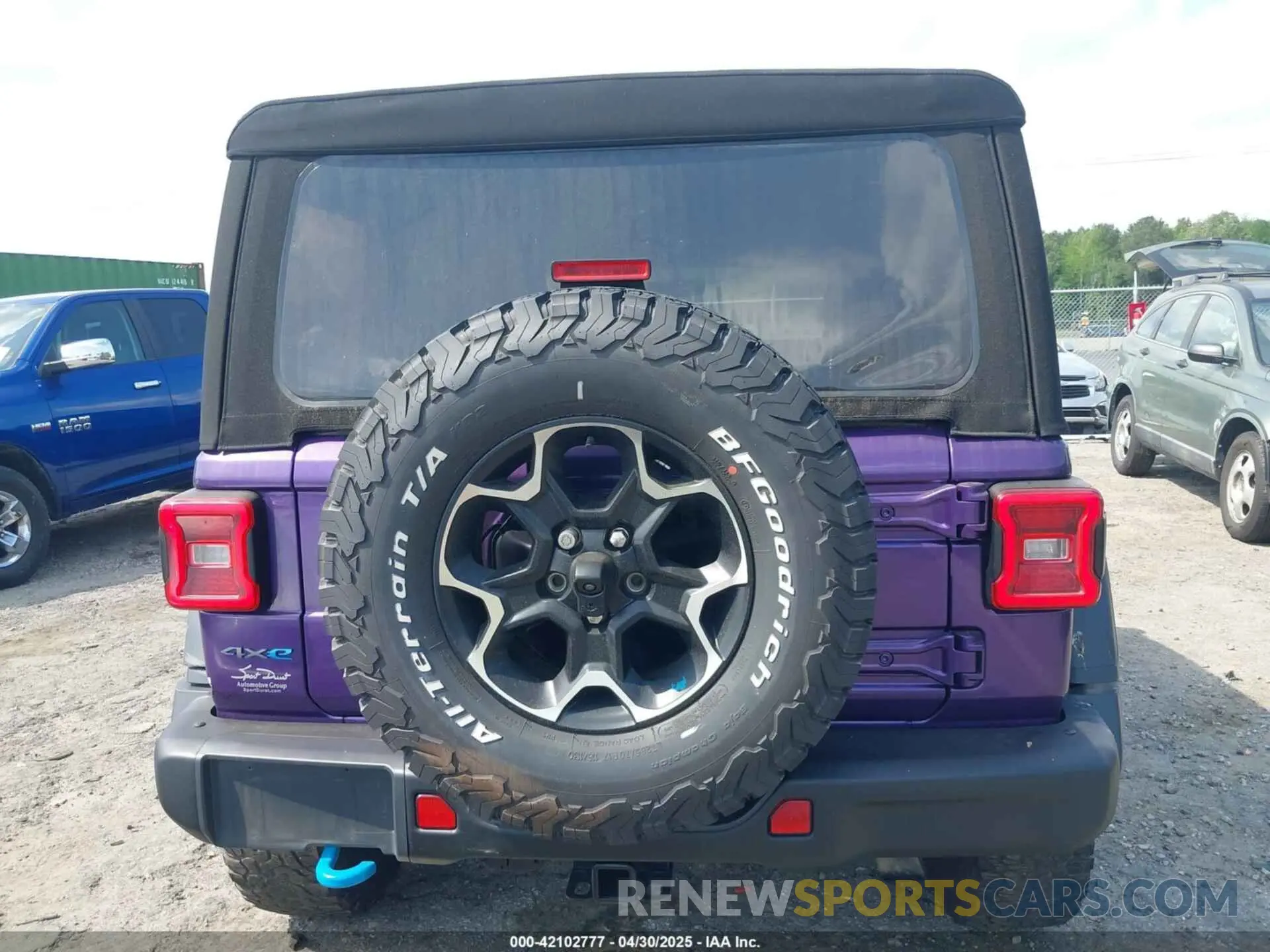 16 Фотография поврежденного автомобиля 1C4JJXR6XPW614238 JEEP WRANGLER 4XE 2023