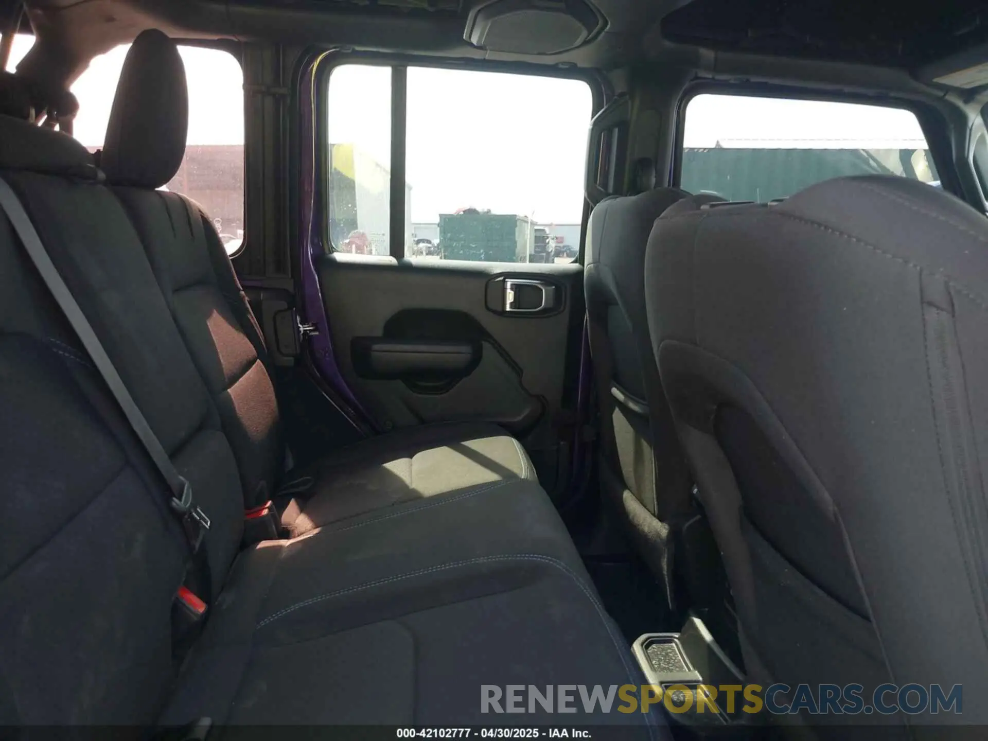 8 Фотография поврежденного автомобиля 1C4JJXR6XPW614238 JEEP WRANGLER 4XE 2023