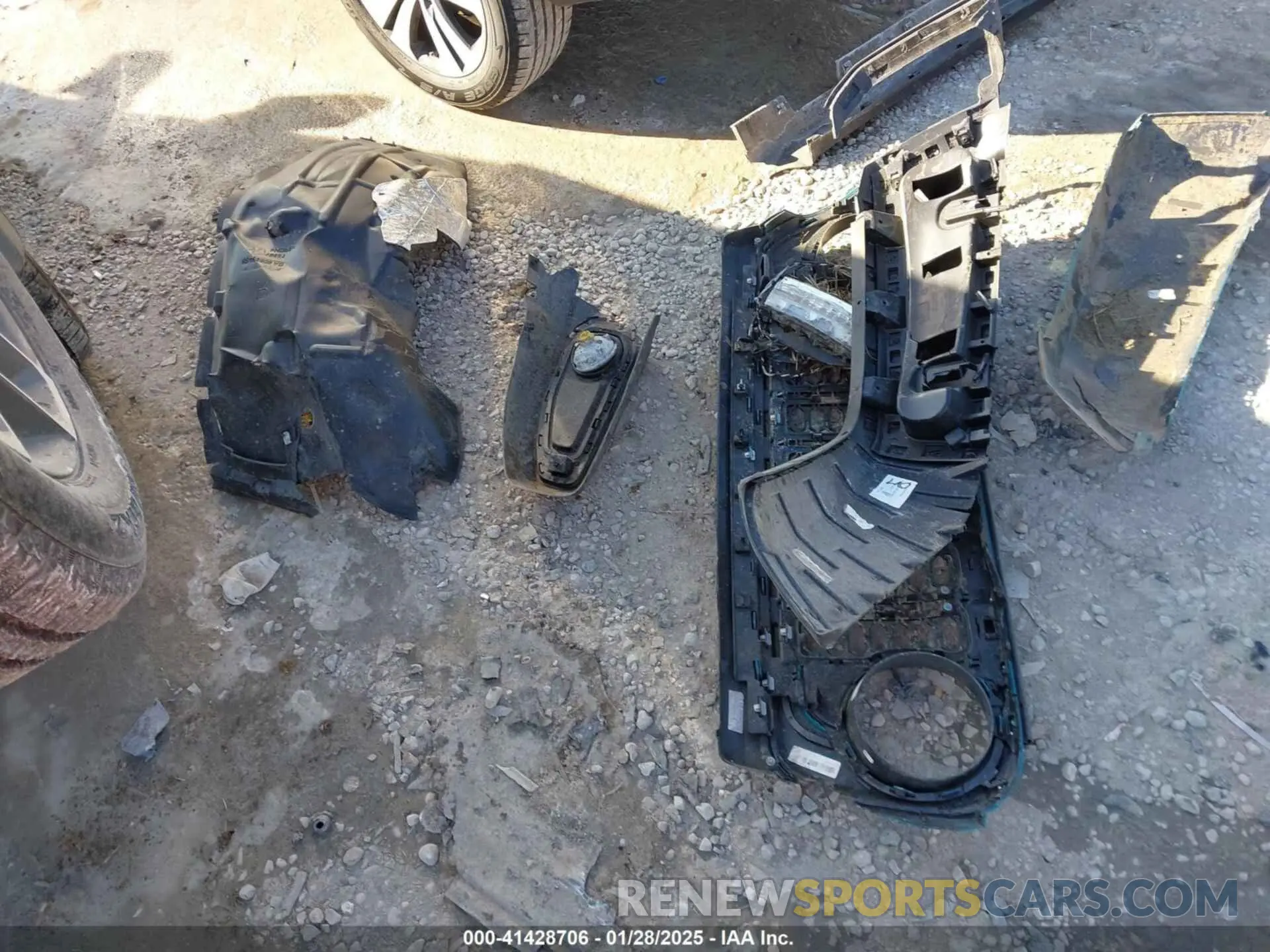 12 Photograph of a damaged car 1C4RJXN60RW254747 JEEP WRANGLER 4XE 2024