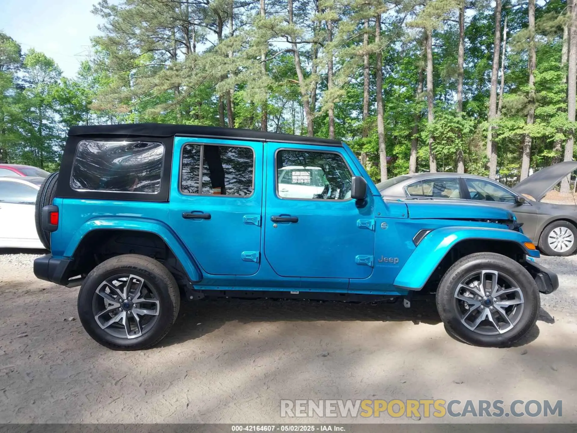 13 Фотография поврежденного автомобиля 1C4RJXN64RW227566 JEEP WRANGLER 4XE 2024