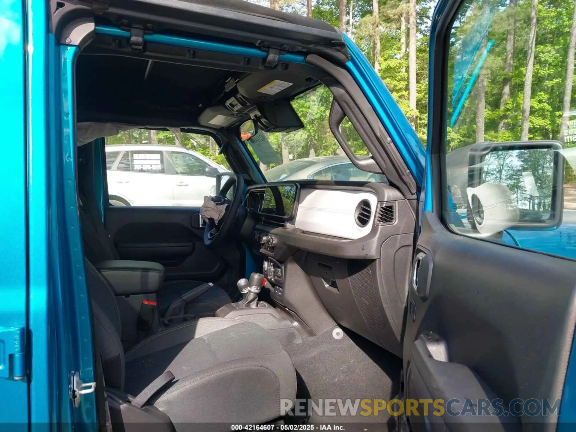 5 Фотография поврежденного автомобиля 1C4RJXN64RW227566 JEEP WRANGLER 4XE 2024