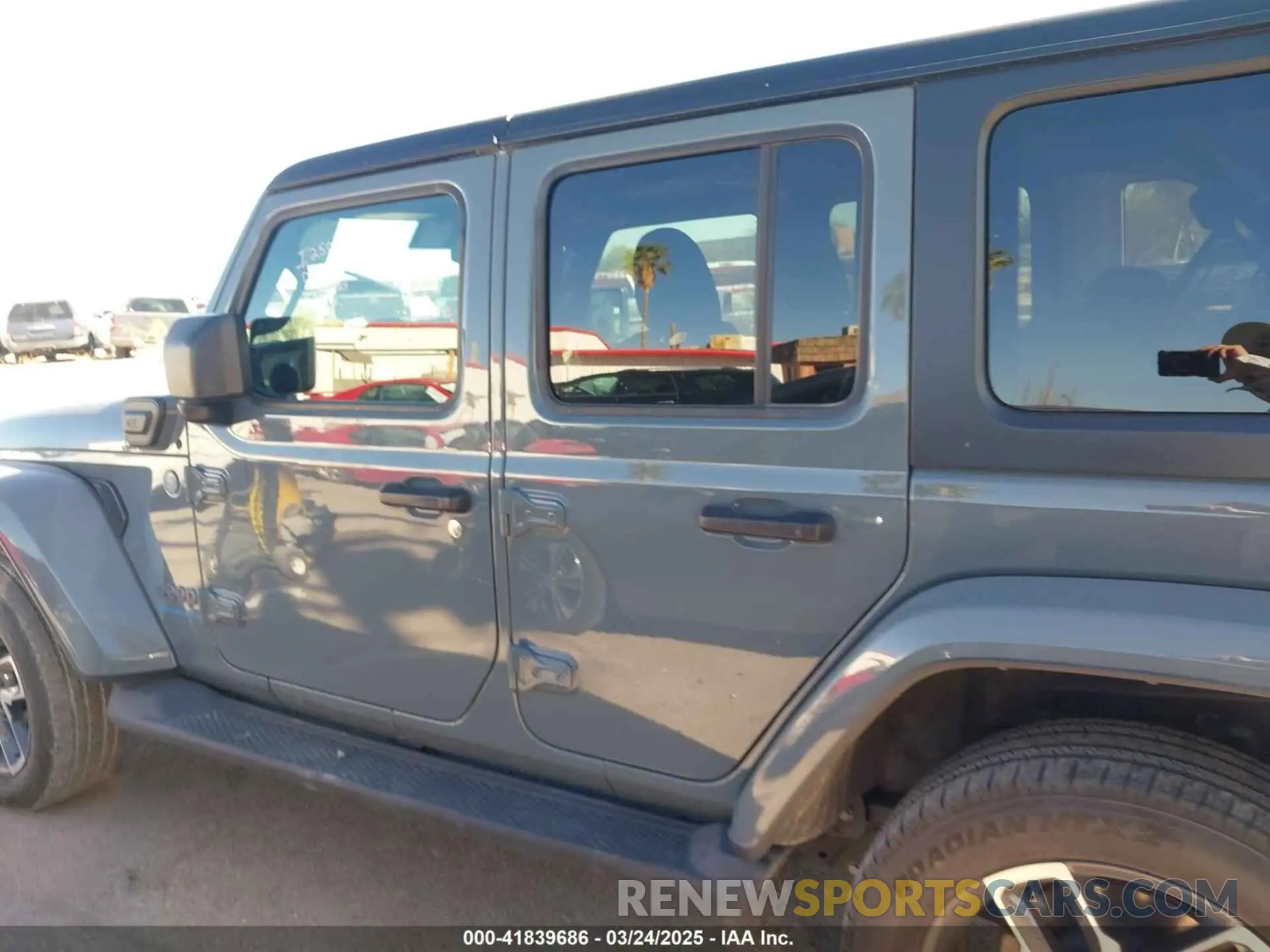 14 Photograph of a damaged car 1C4RJXN65RW132000 JEEP WRANGLER 4XE 2024