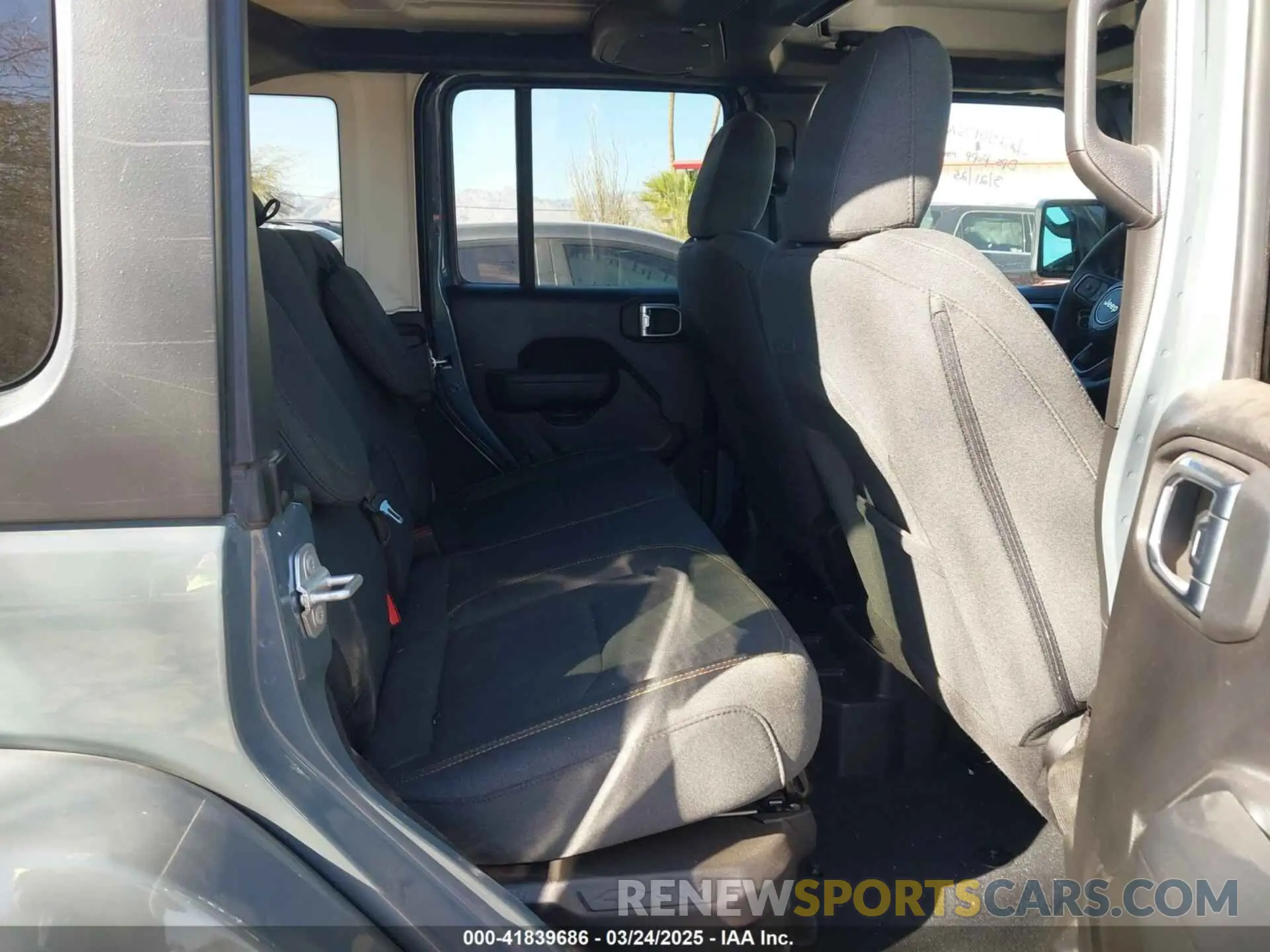 8 Photograph of a damaged car 1C4RJXN65RW132000 JEEP WRANGLER 4XE 2024