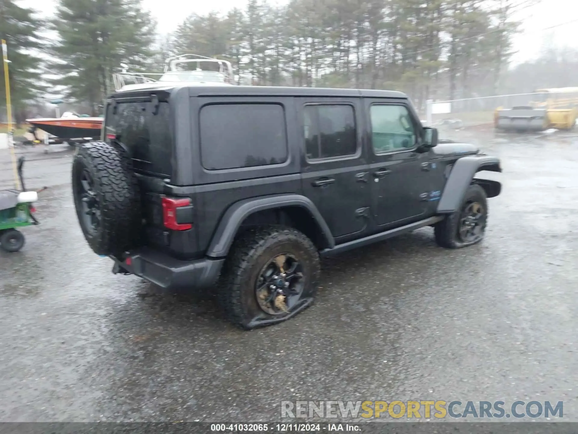 4 Фотография поврежденного автомобиля 1C4RJXN65RW146656 JEEP WRANGLER 4XE 2024