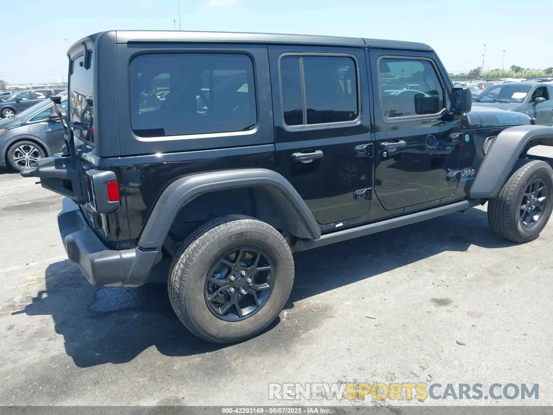 4 Фотография поврежденного автомобиля 1C4RJXN65RW196280 JEEP WRANGLER 4XE 2024