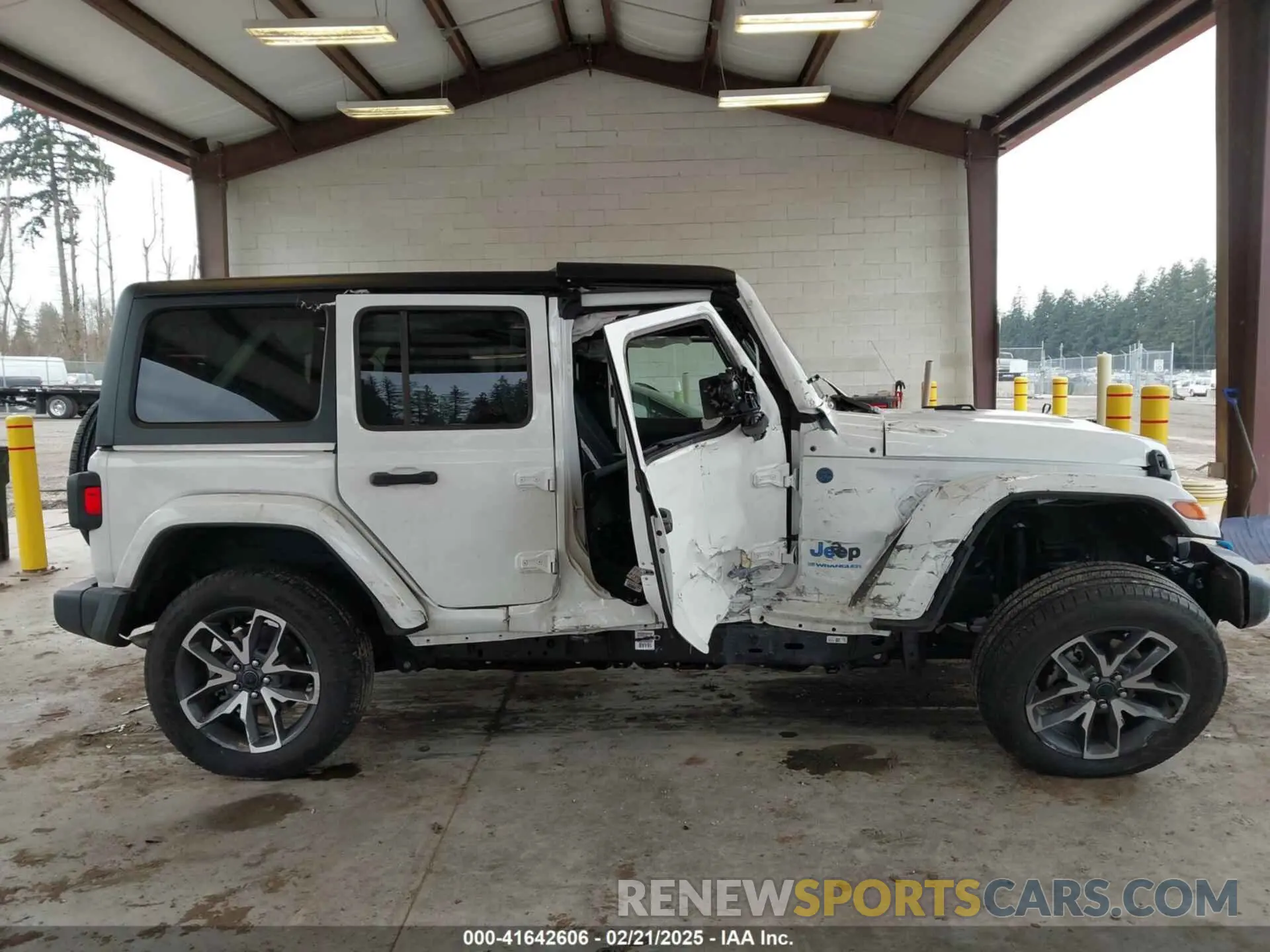 12 Фотография поврежденного автомобиля 1C4RJXN65RW199230 JEEP WRANGLER 4XE 2024