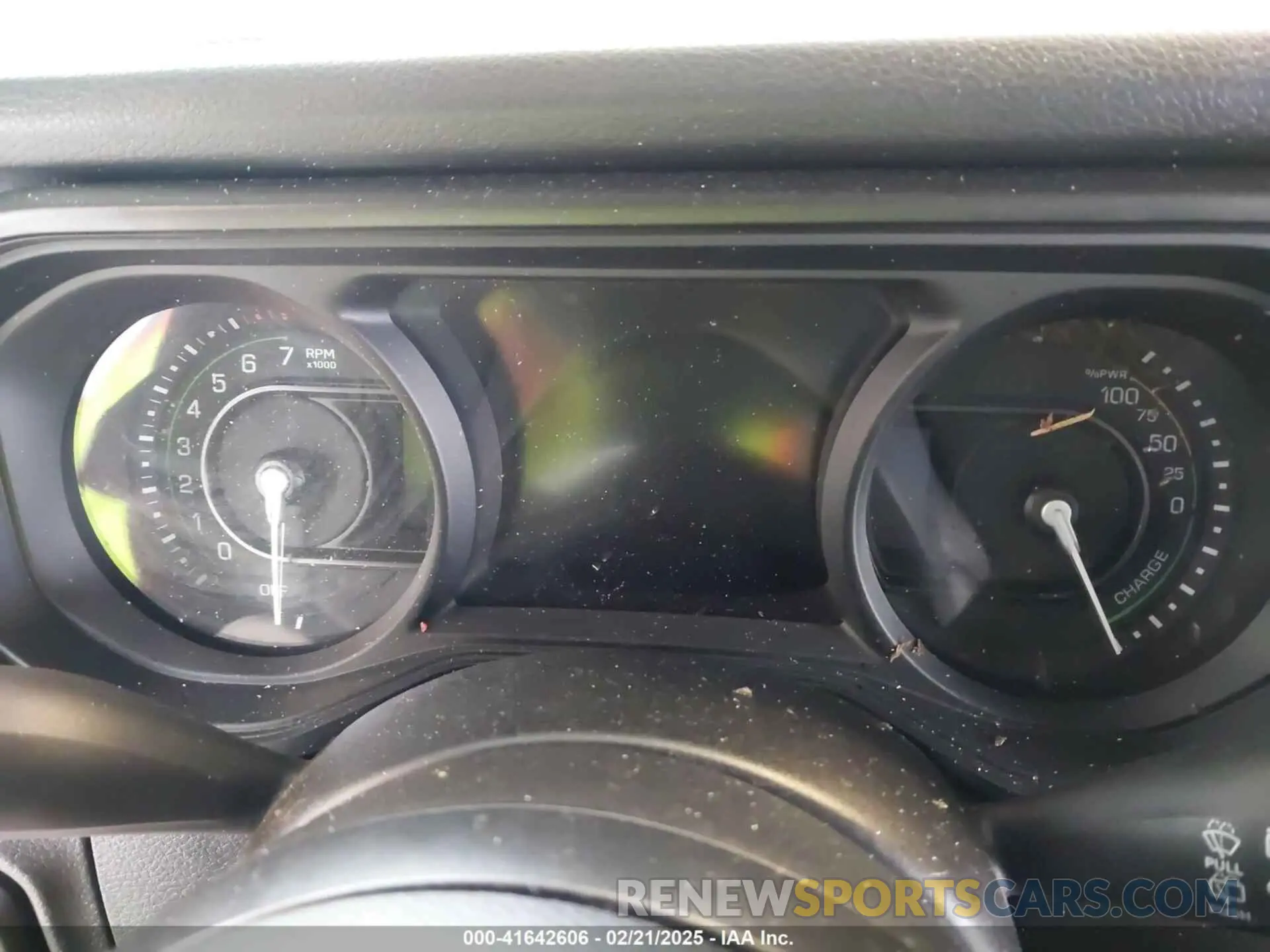 7 Фотография поврежденного автомобиля 1C4RJXN65RW199230 JEEP WRANGLER 4XE 2024