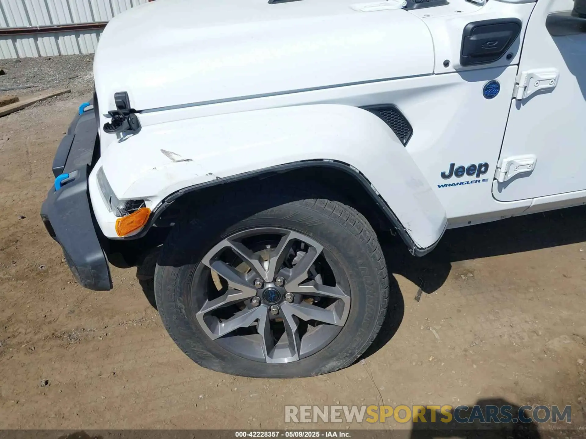 6 Photograph of a damaged car 1C4RJXN66RW207996 JEEP WRANGLER 4XE 2024