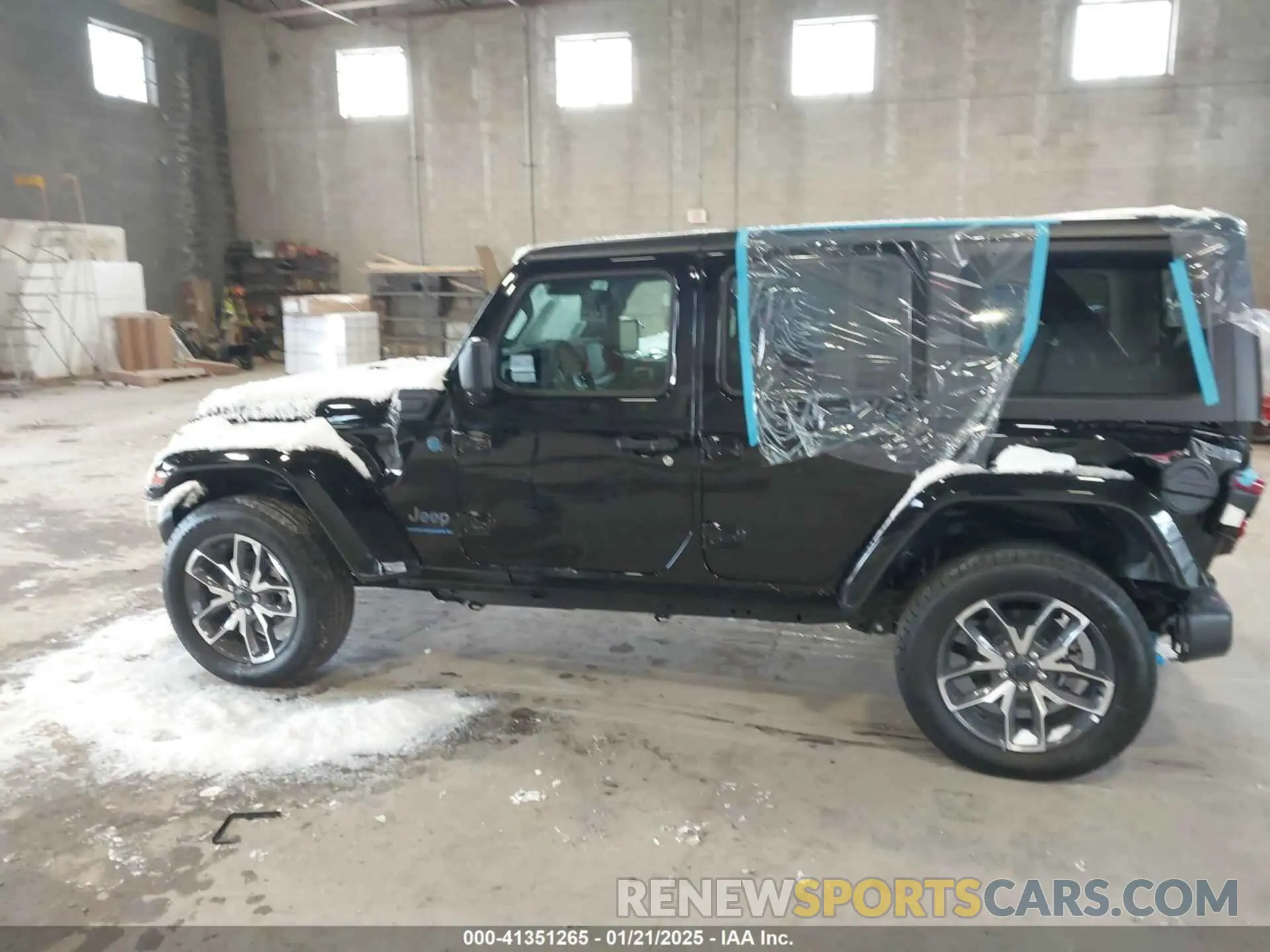 14 Photograph of a damaged car 1C4RJXN68RW207031 JEEP WRANGLER 4XE 2024