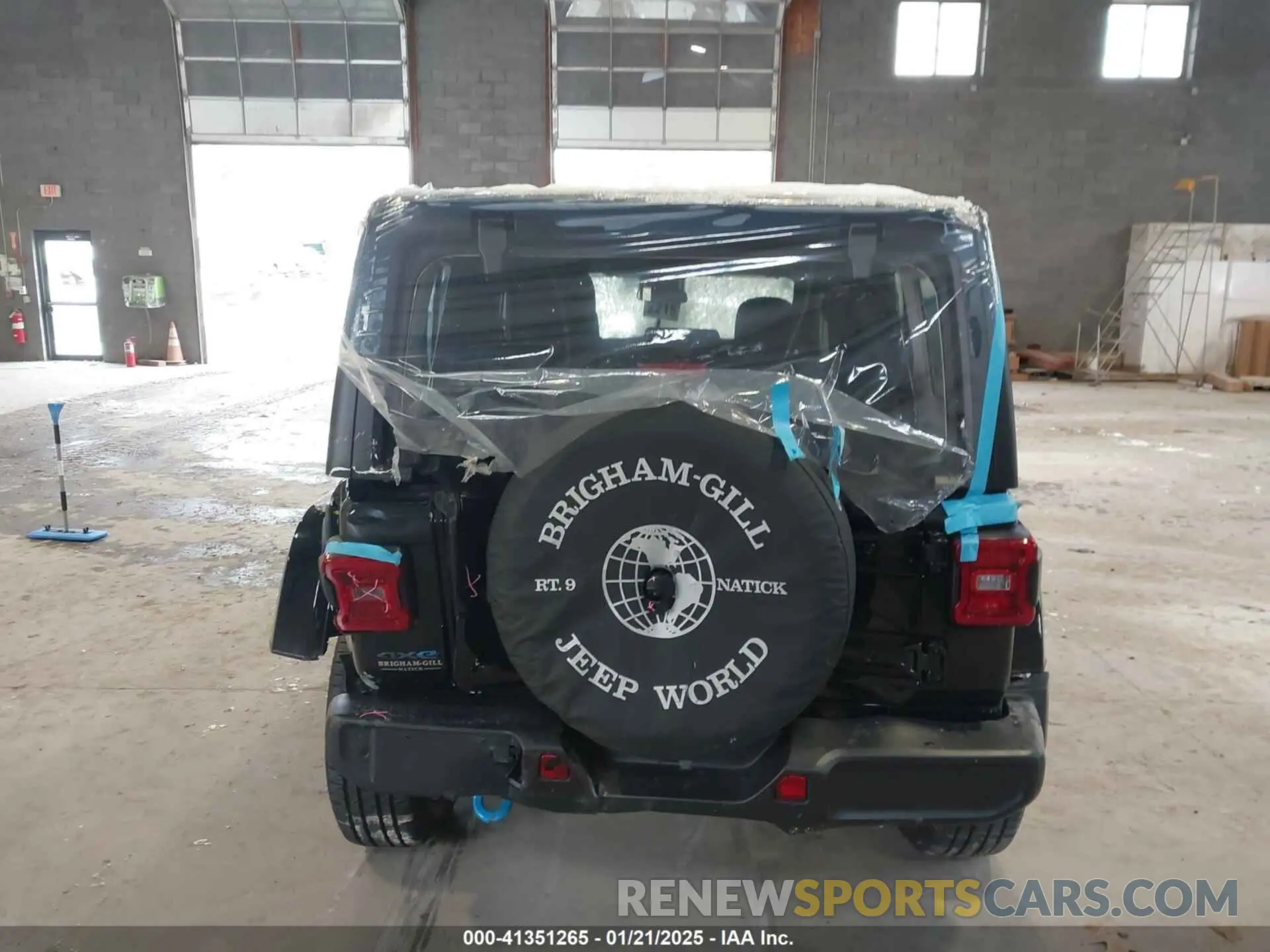 16 Photograph of a damaged car 1C4RJXN68RW207031 JEEP WRANGLER 4XE 2024