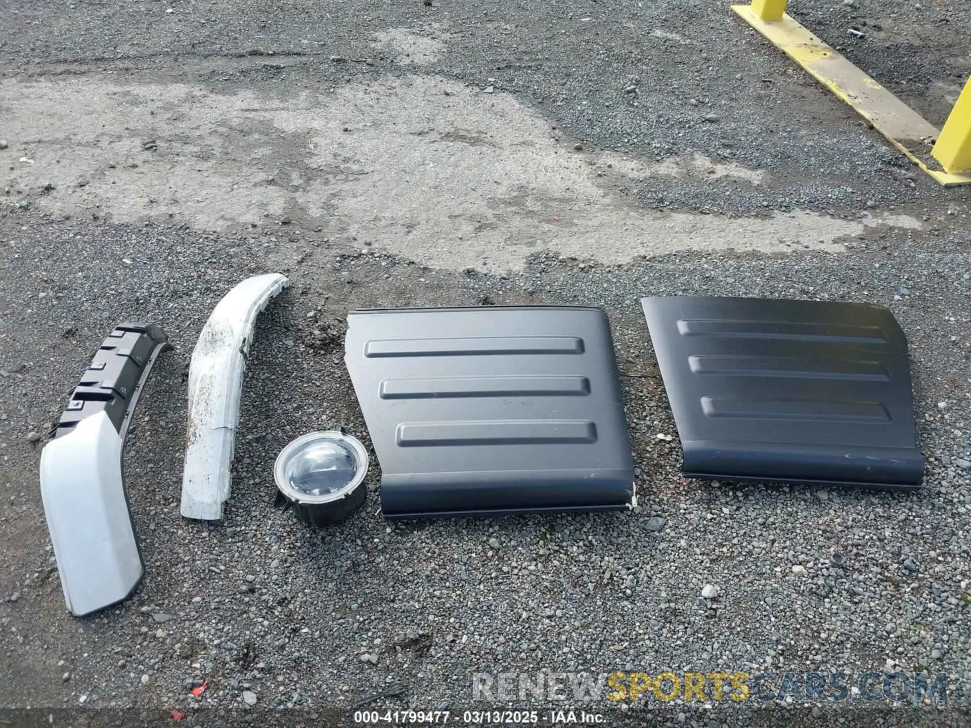 12 Photograph of a damaged car 1C4RJXN68RW228509 JEEP WRANGLER 4XE 2024