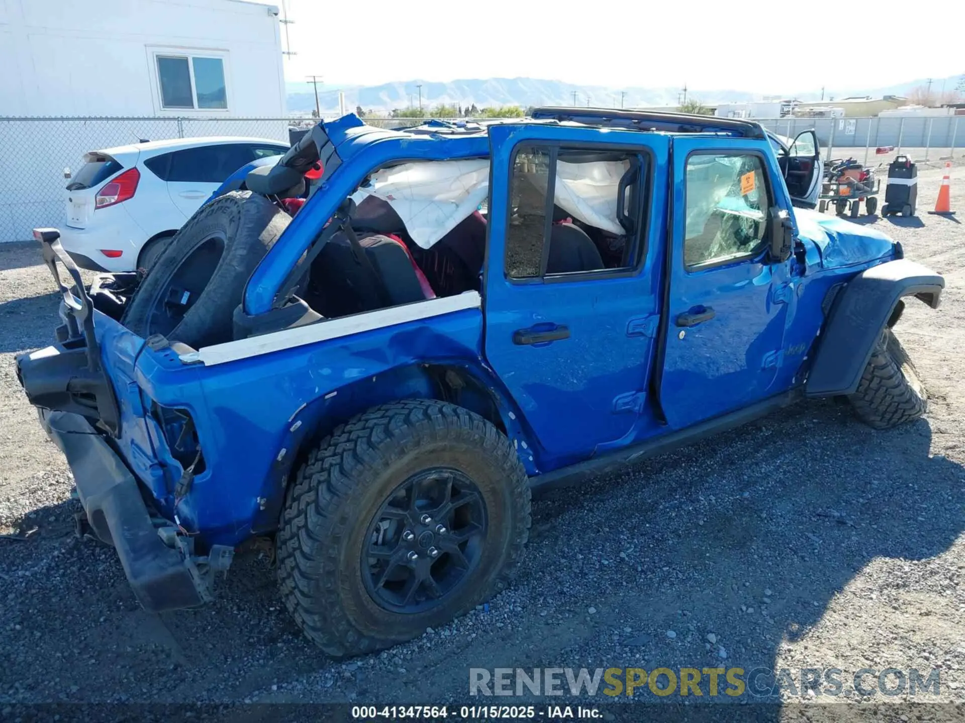 4 Фотография поврежденного автомобиля 1C4RJXN69RW257484 JEEP WRANGLER 4XE 2024