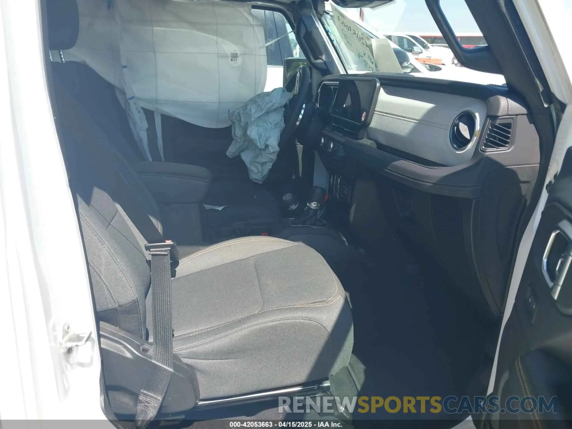 5 Photograph of a damaged car 1C4RJXP60RW292413 JEEP WRANGLER 4XE 2024
